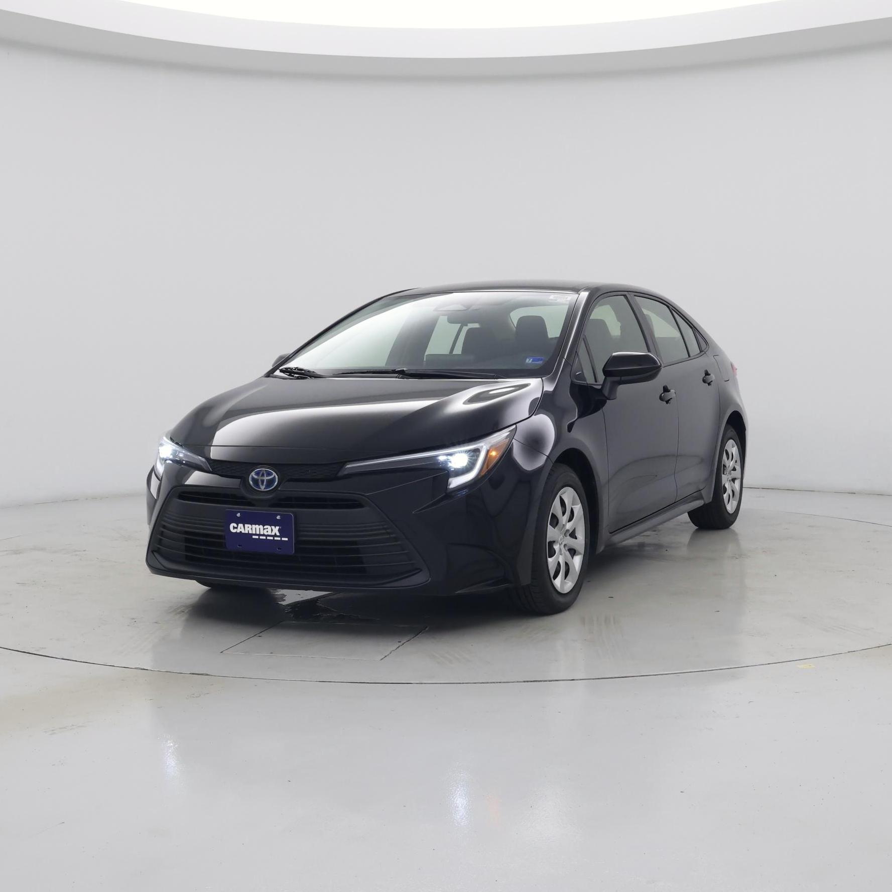 Thumbnail: 2023 Toyota Corolla - 4