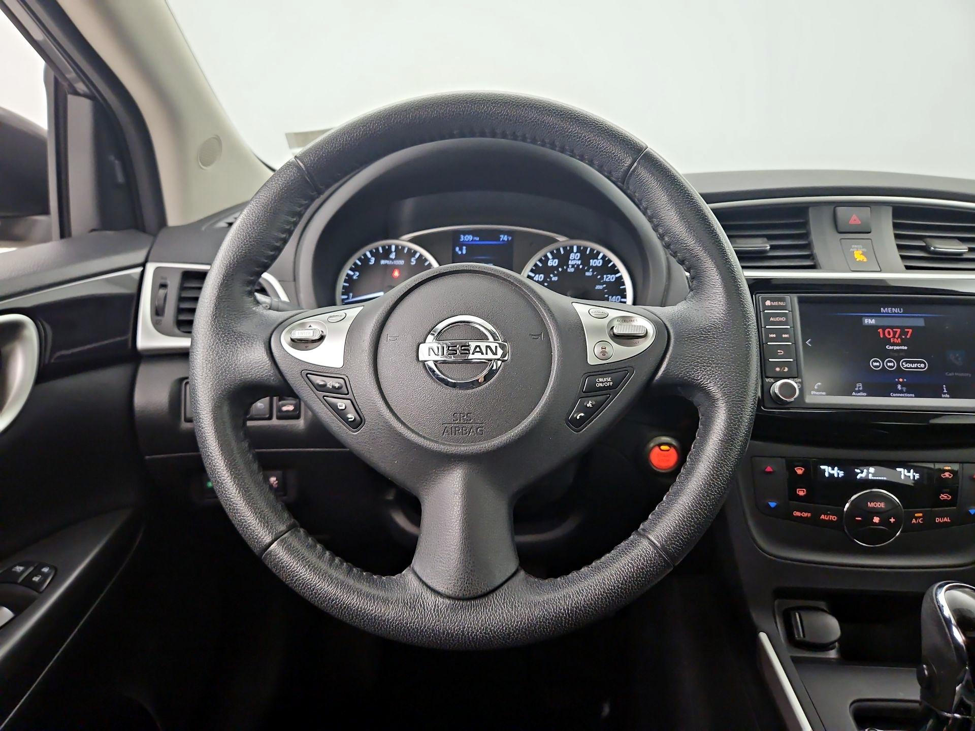 Thumbnail: 2019 Nissan Sentra - 10