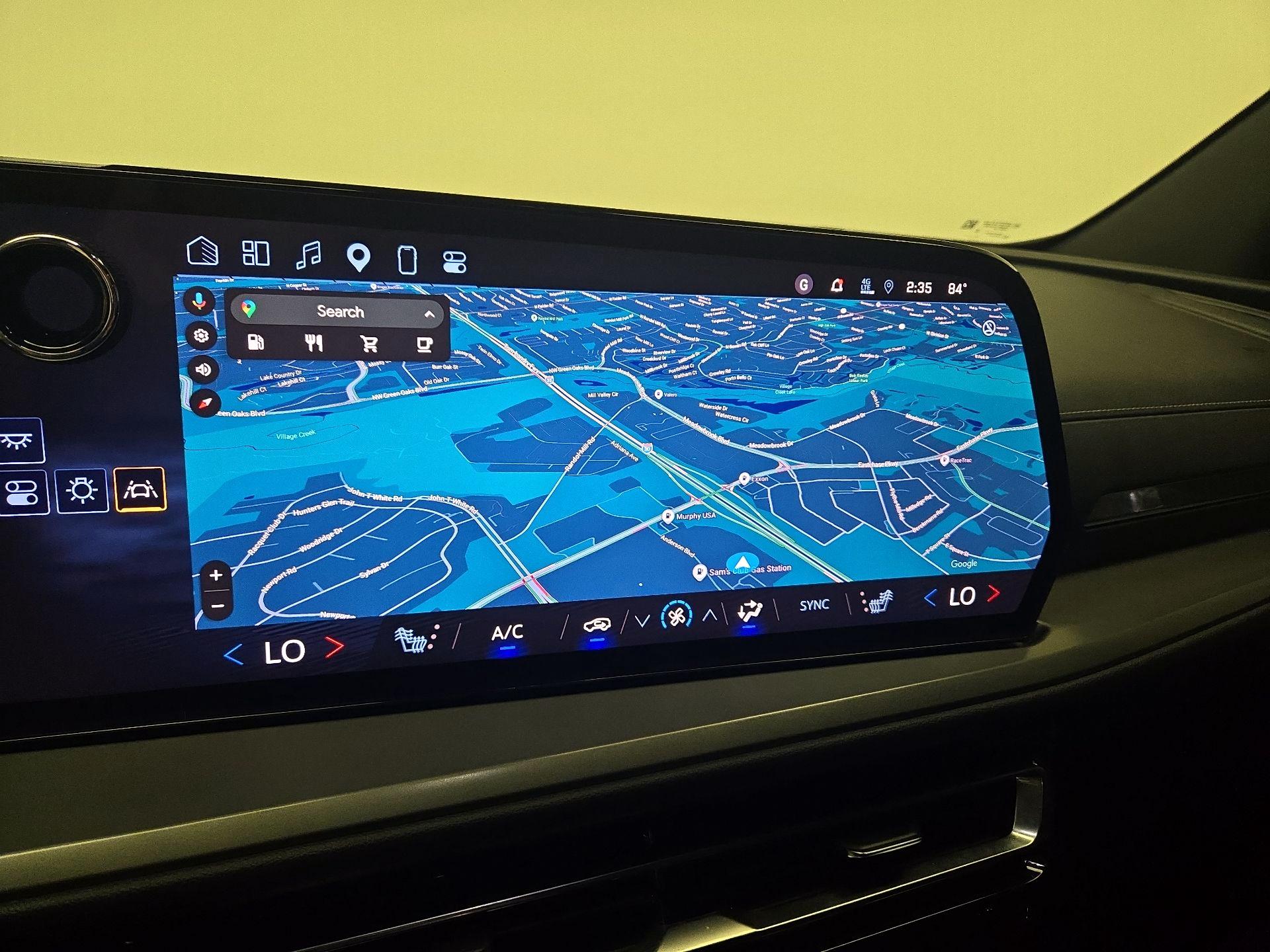 Thumbnail: 2024 Chevrolet Traverse - 14