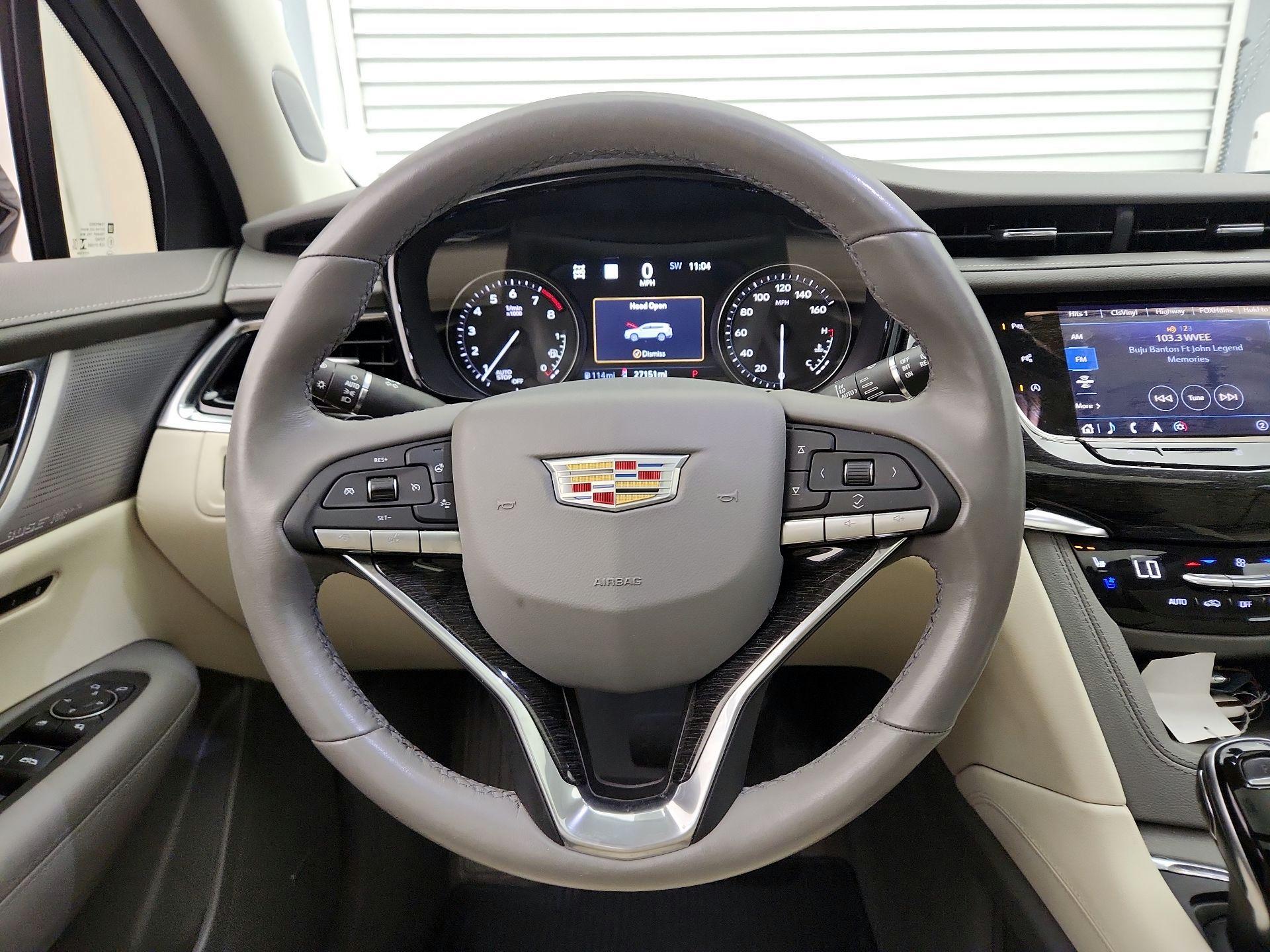 Thumbnail: 2021 Cadillac XT6 - 10