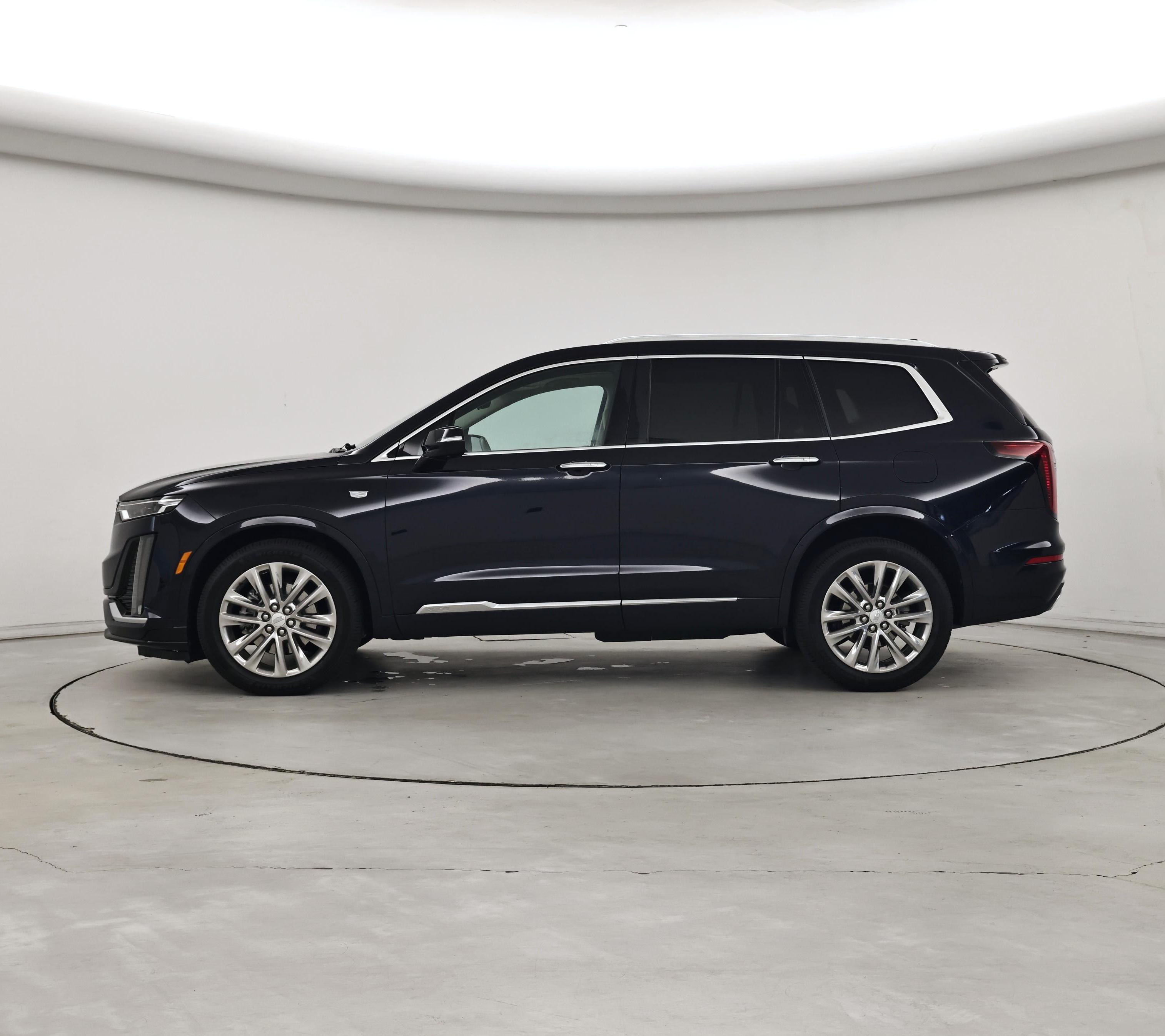 Thumbnail: 2021 Cadillac XT6 - 3