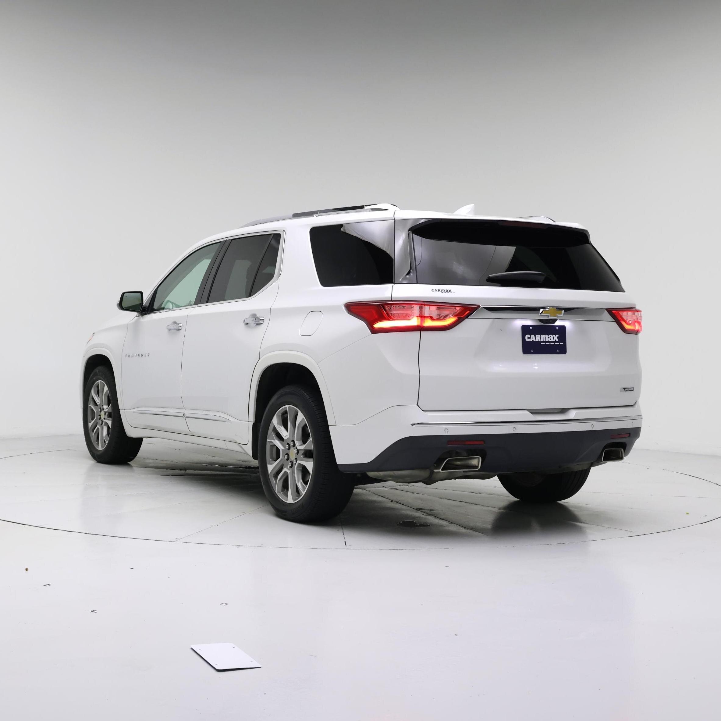 Thumbnail: 2018 Chevrolet Traverse - 2