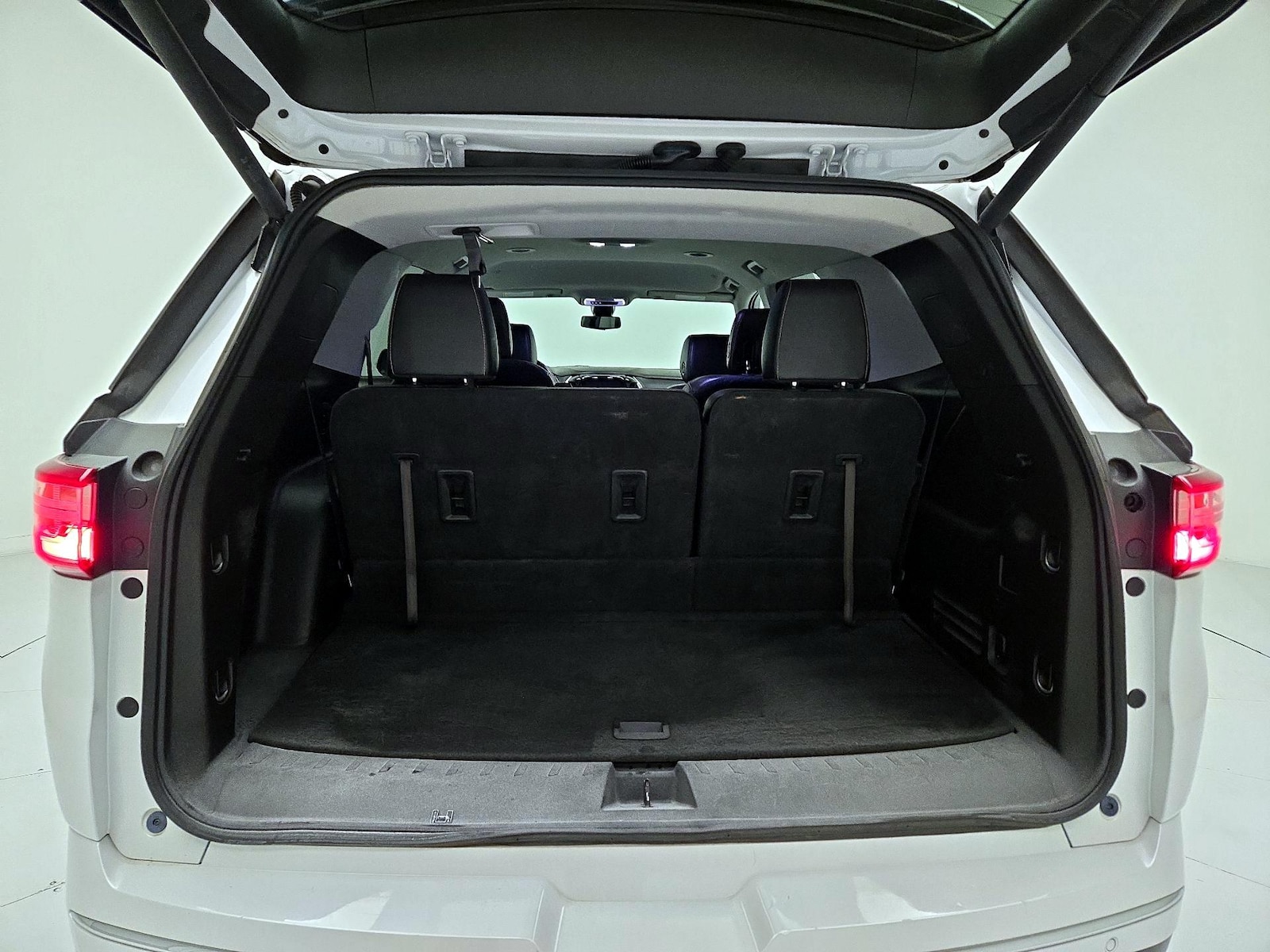 2018 Chevrolet Traverse Premier - Photo 23