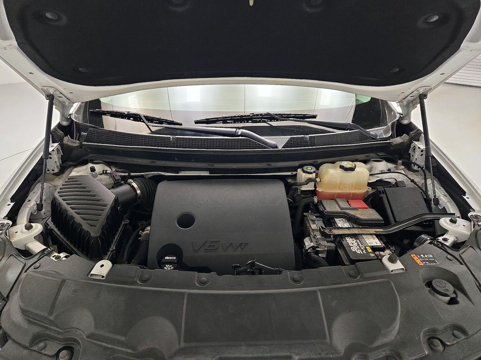 2018 Chevrolet Traverse Premier - Photo 25