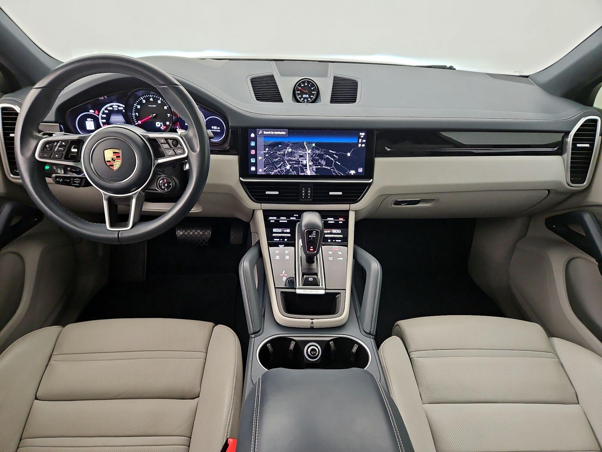 Thumbnail: 2023 Porsche Cayenne - 9