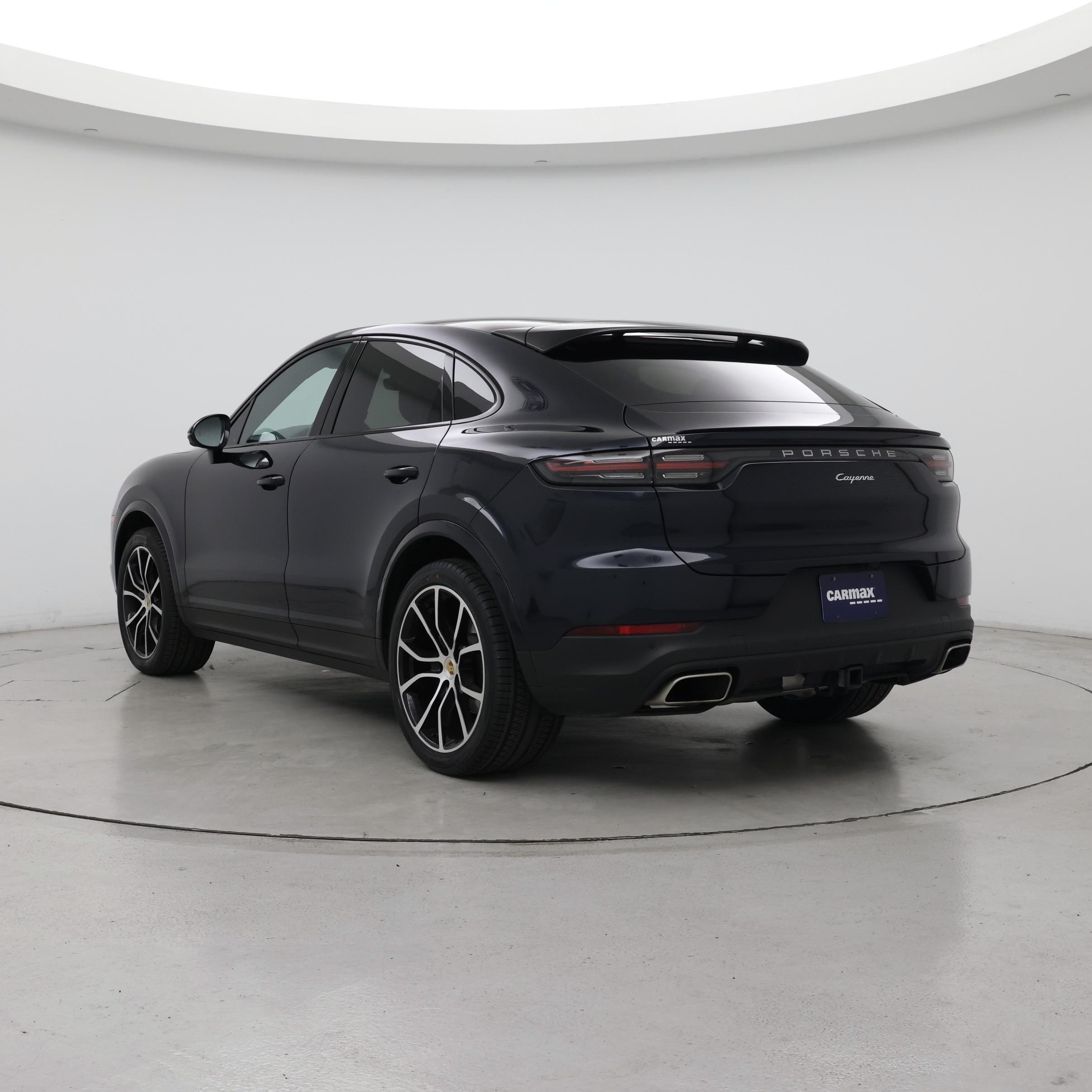 Thumbnail: 2023 Porsche Cayenne - 2