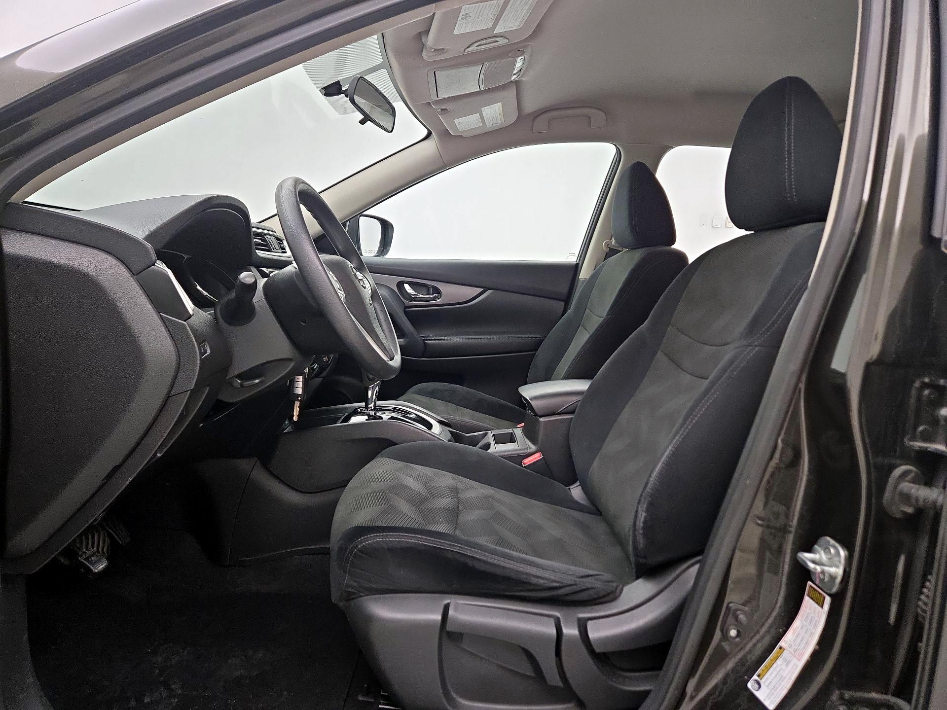 Thumbnail: 2015 Nissan Rogue - 11