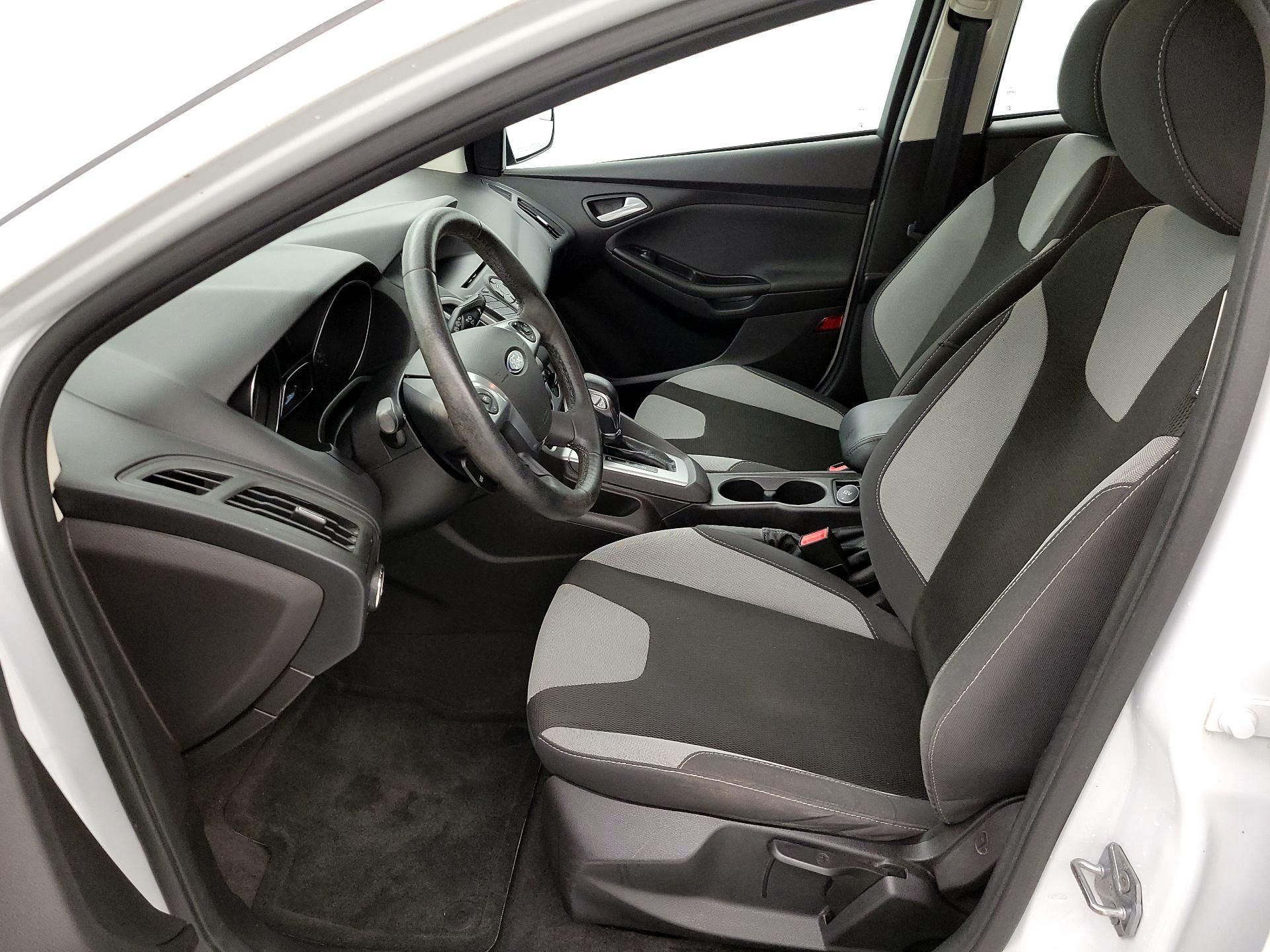 Thumbnail: 2014 Ford Focus - 11