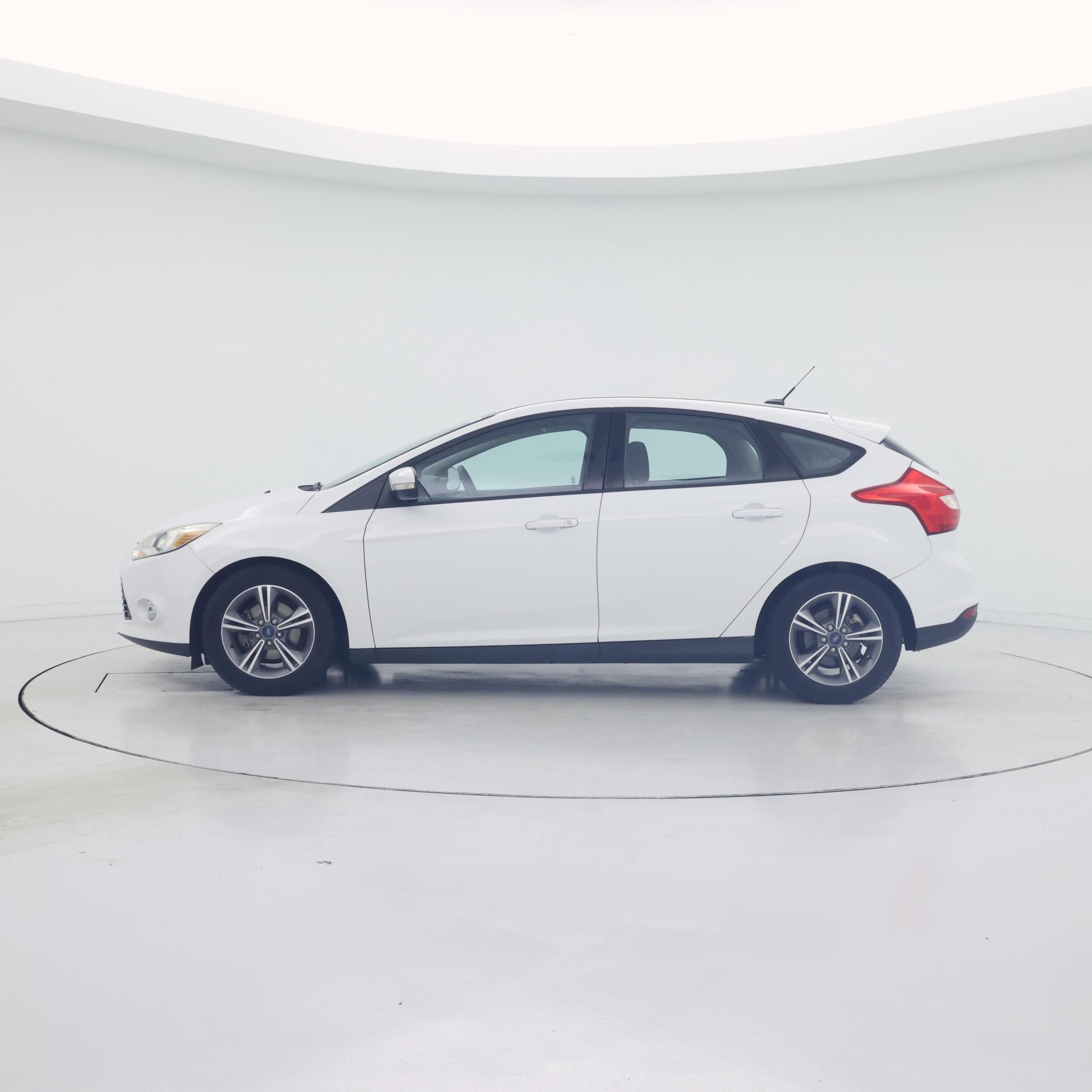 Thumbnail: 2014 Ford Focus - 3