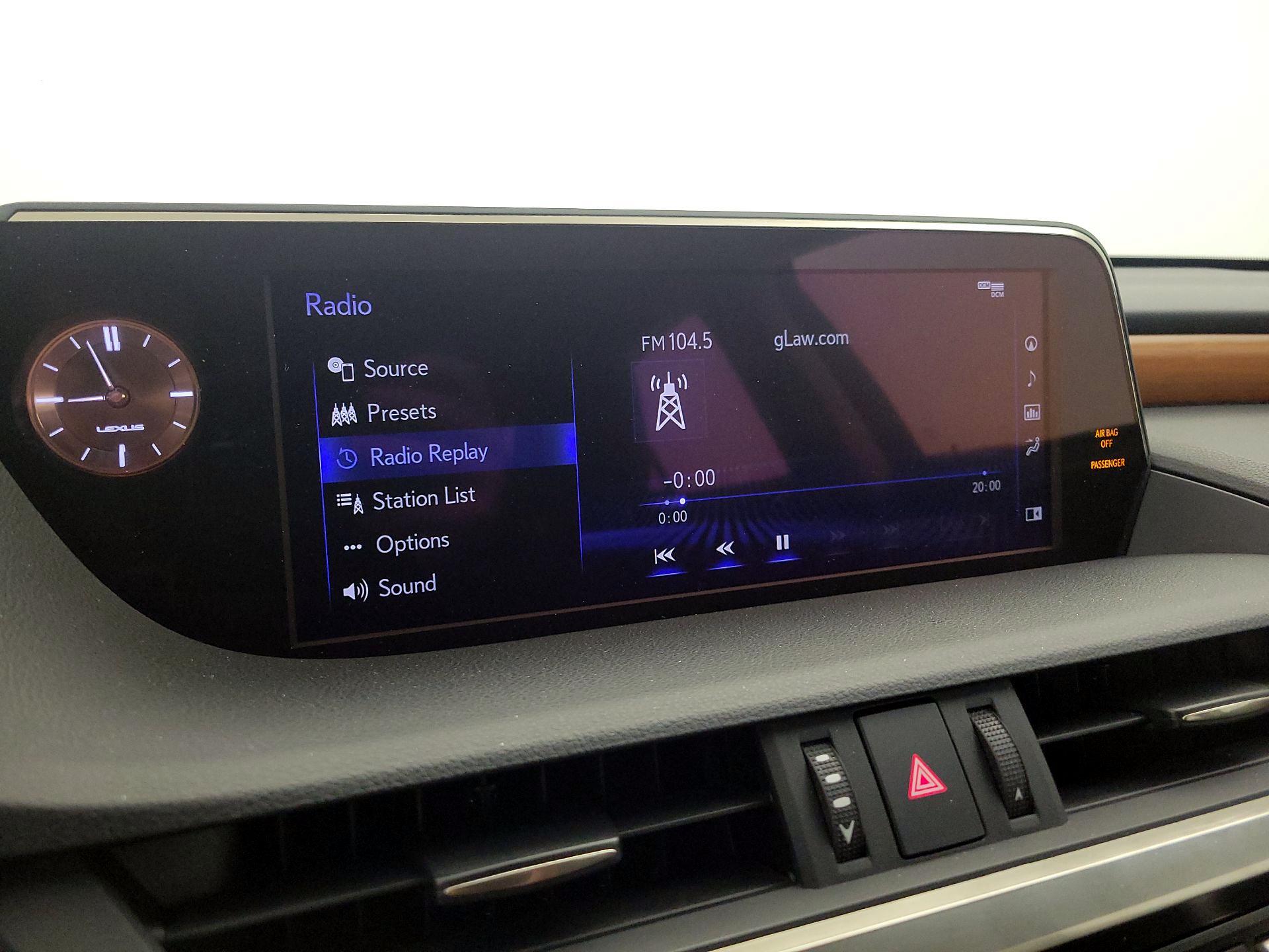 Thumbnail: 2019 Lexus ES - 16