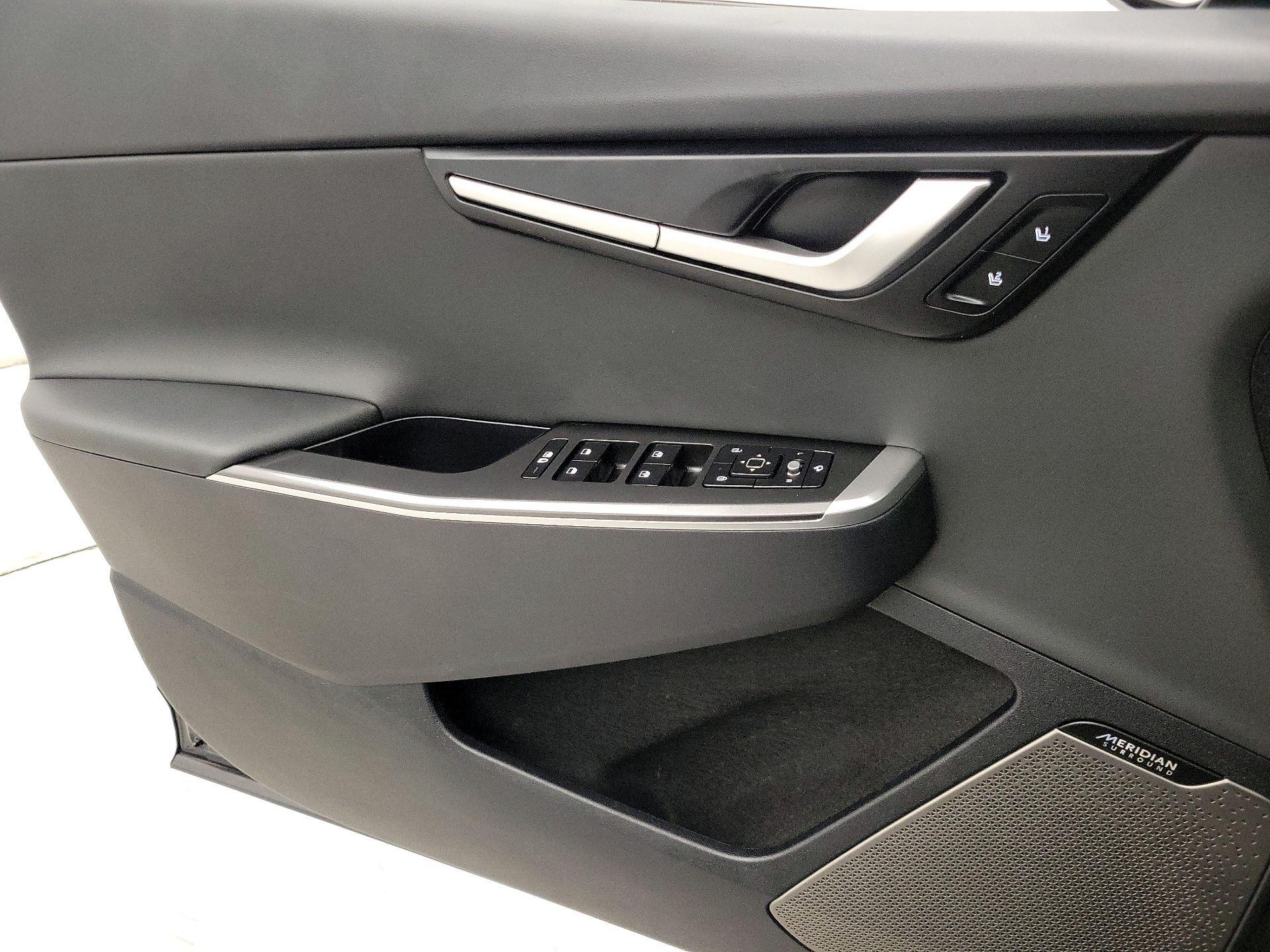 Thumbnail: 2023 Kia EV6 - 12