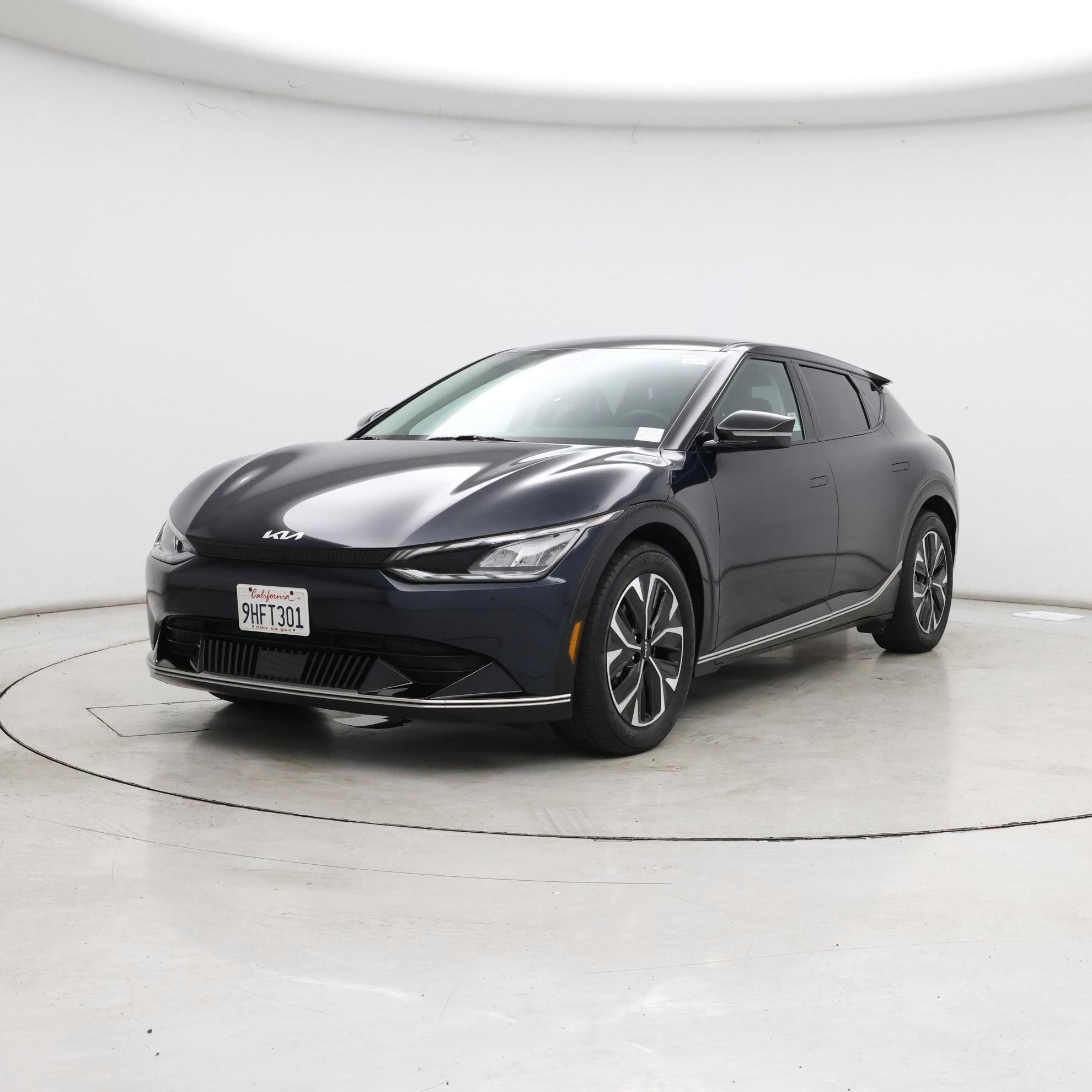 Thumbnail: 2023 Kia EV6 - 4