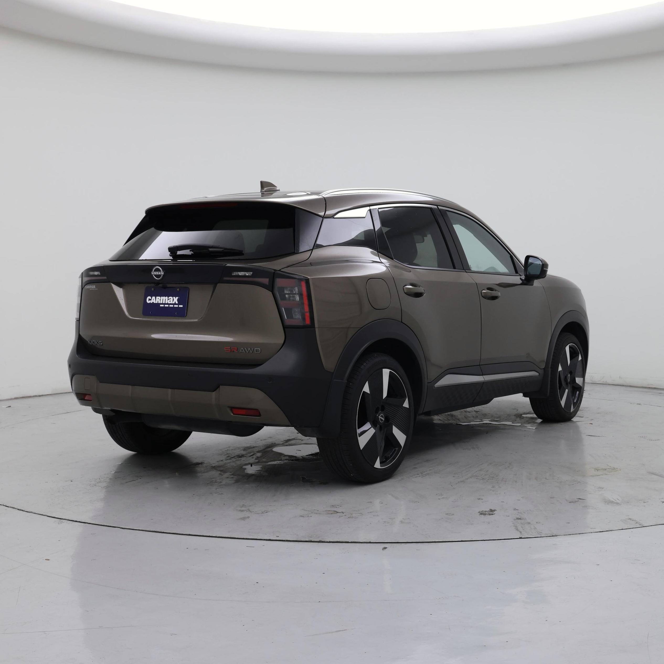Thumbnail: 2025 Nissan Kicks - 8