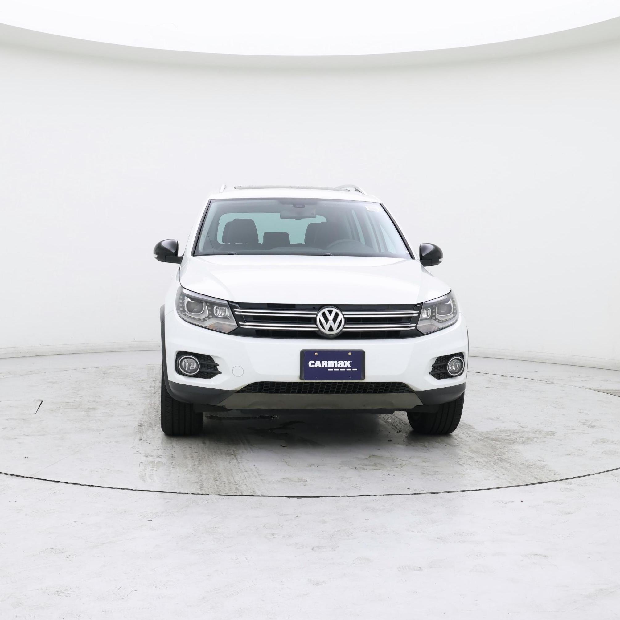 Thumbnail: 2017 Volkswagen Tiguan - 5