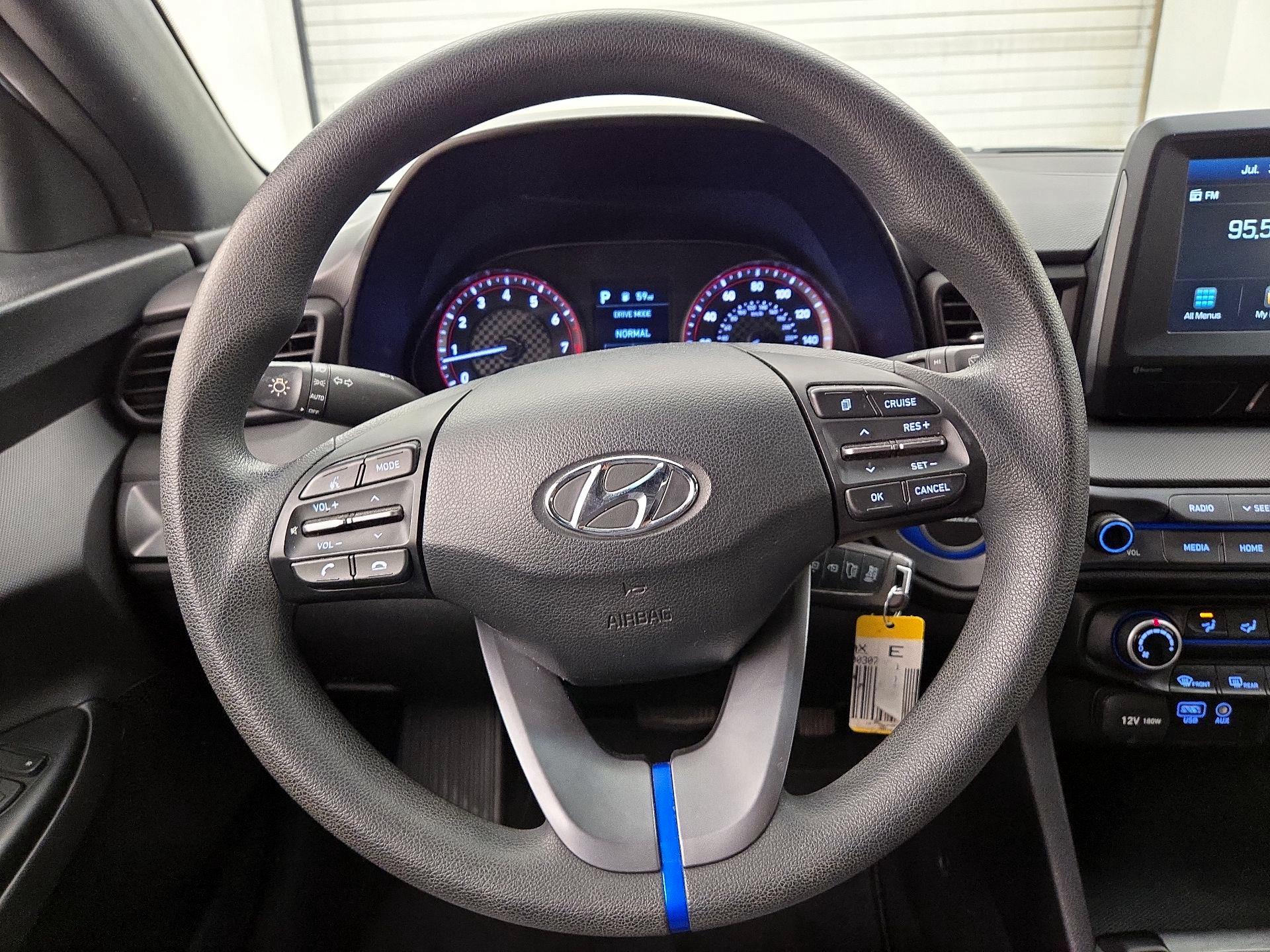 Thumbnail: 2019 Hyundai Veloster - 10