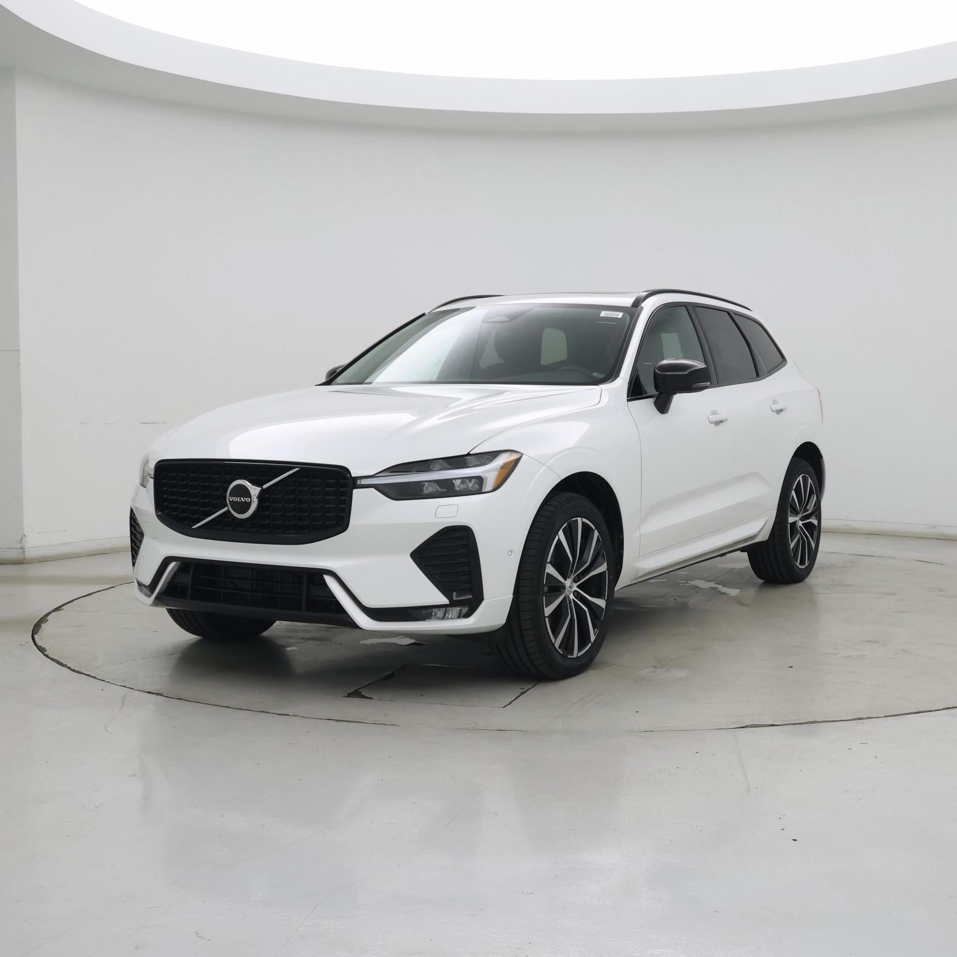 Thumbnail: 2023 Volvo XC60 - 4