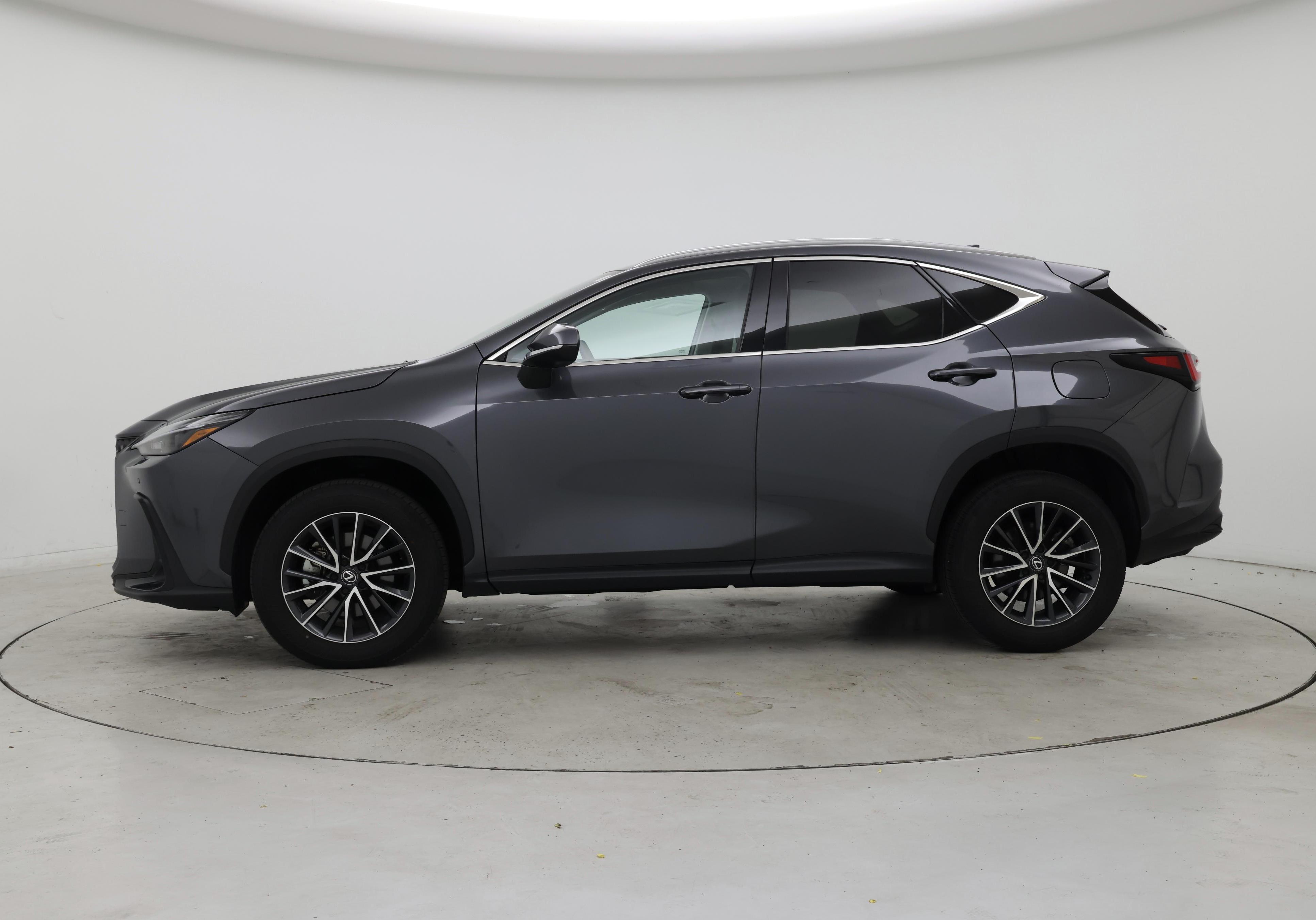 Thumbnail: 2024 Lexus NX - 3