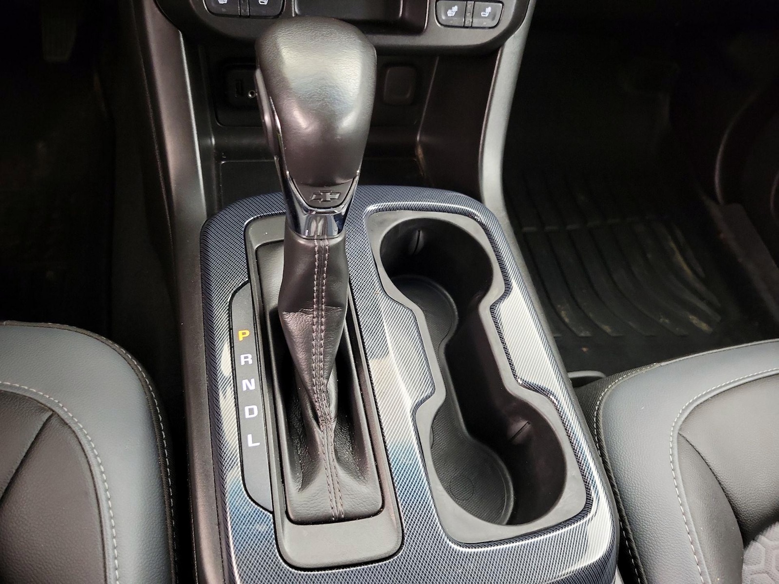2022 Chevrolet Colorado Z71 - Photo 18