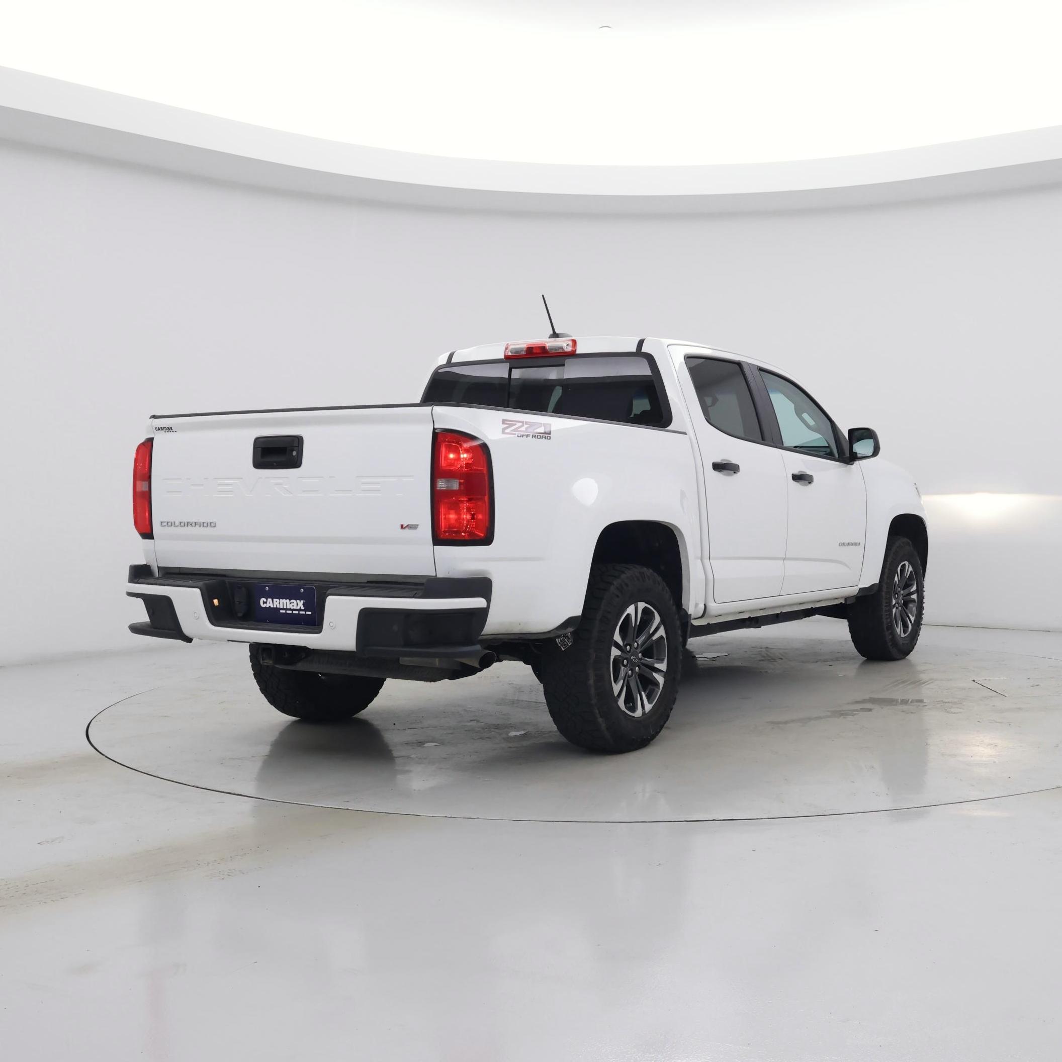 Thumbnail: 2022 Chevrolet Colorado - 8