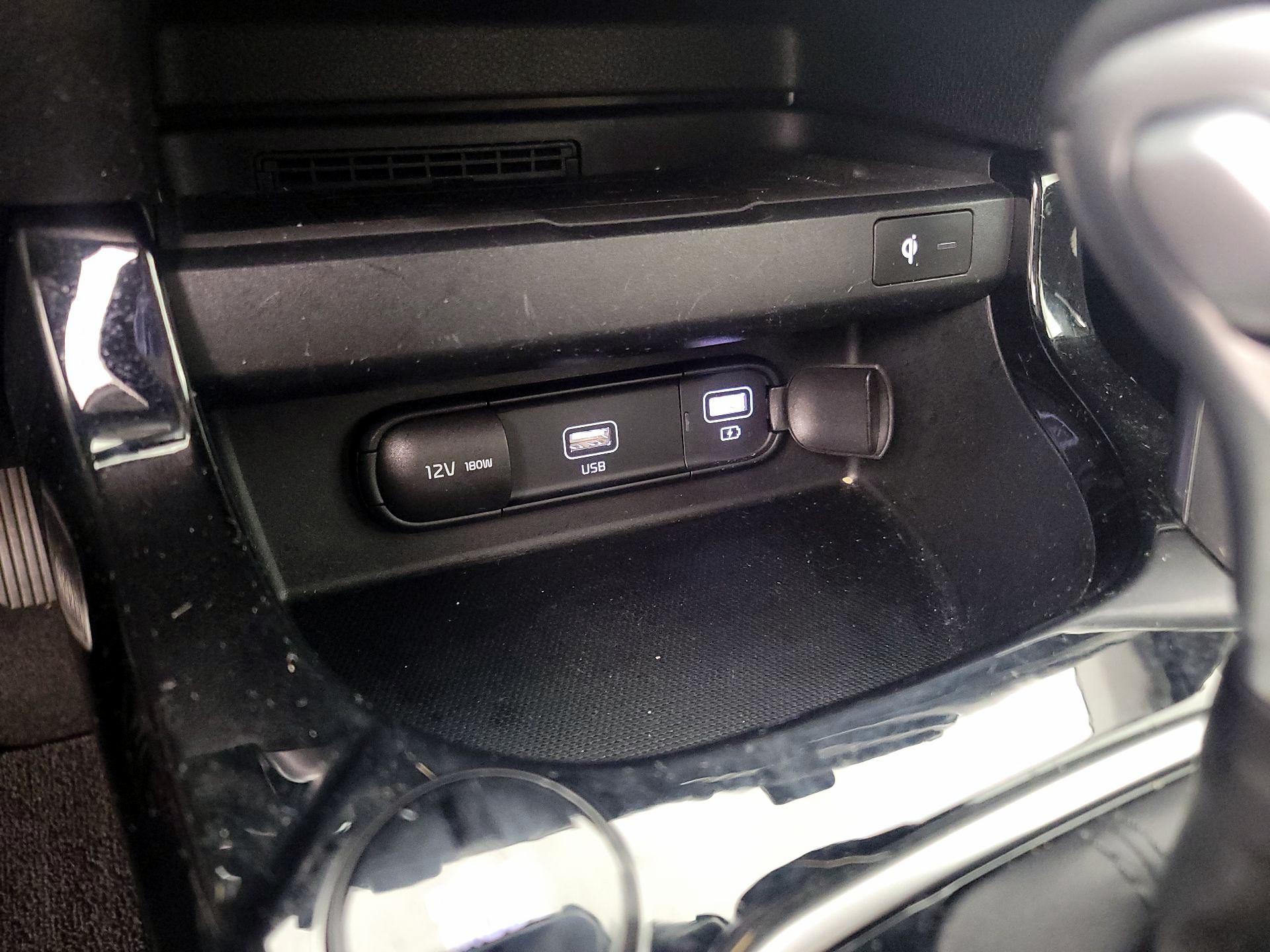 Thumbnail: 2021 Kia Seltos - 18