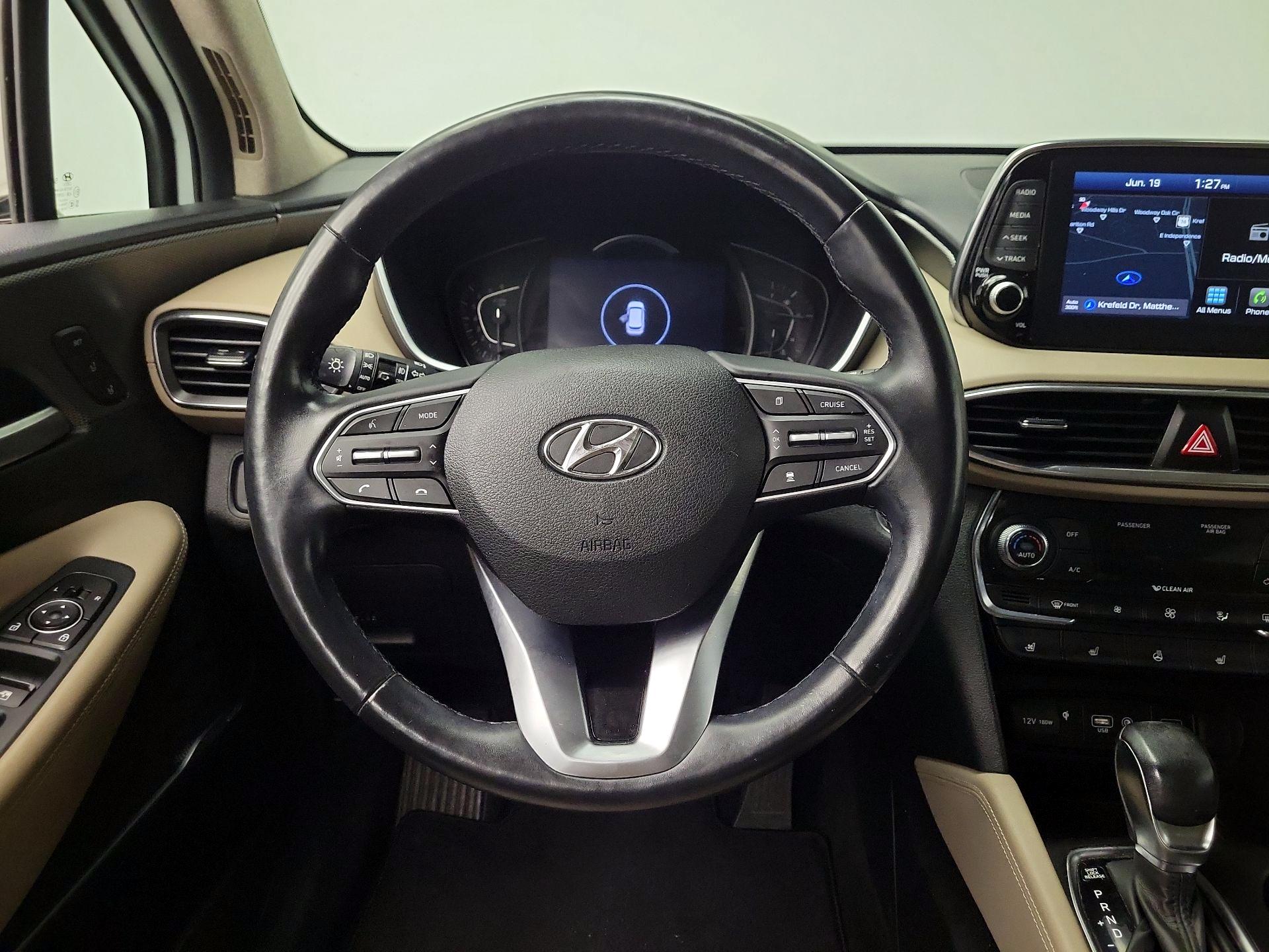 Thumbnail: 2020 Hyundai Santa Fe - 10