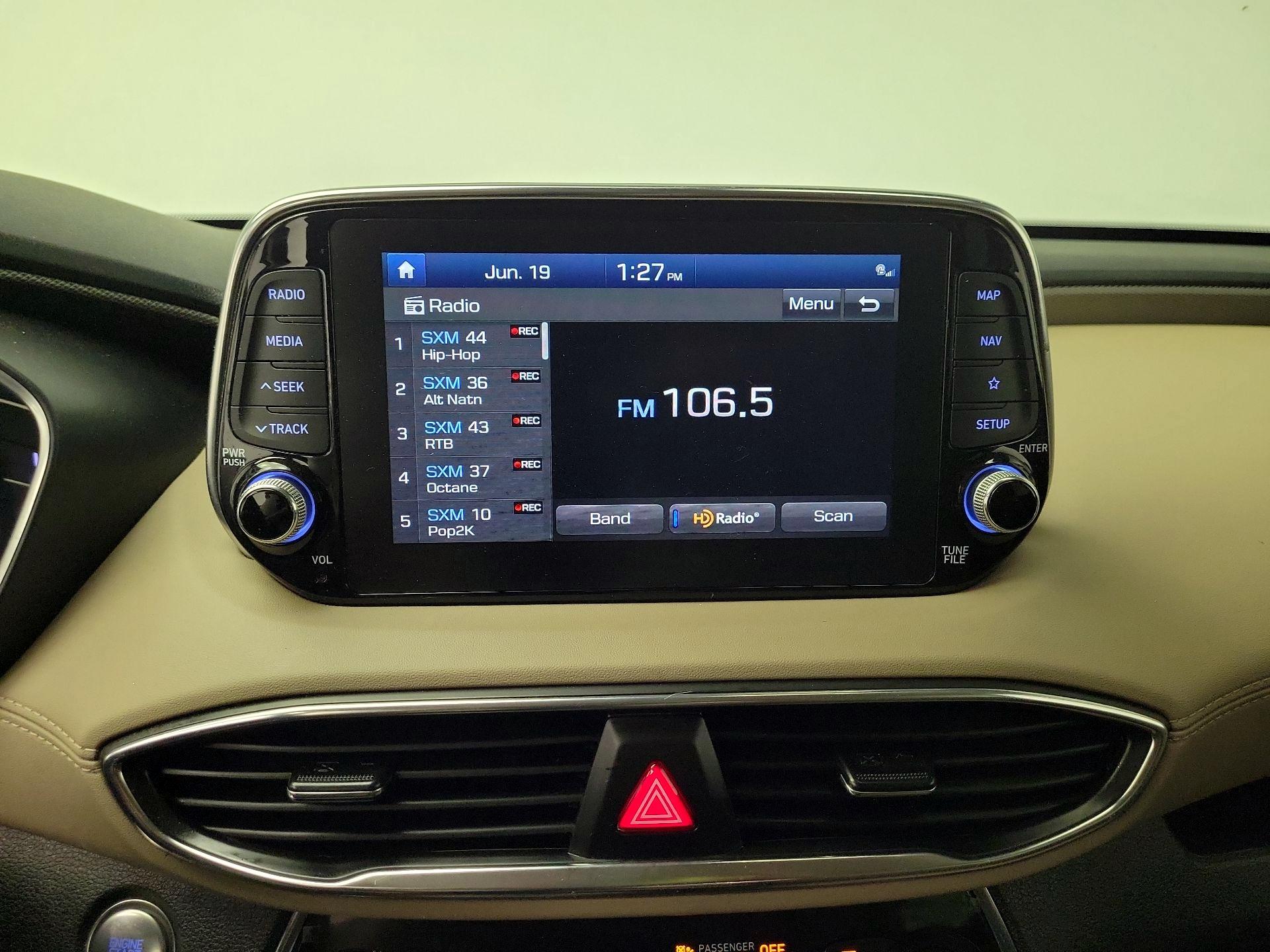 Thumbnail: 2020 Hyundai Santa Fe - 16