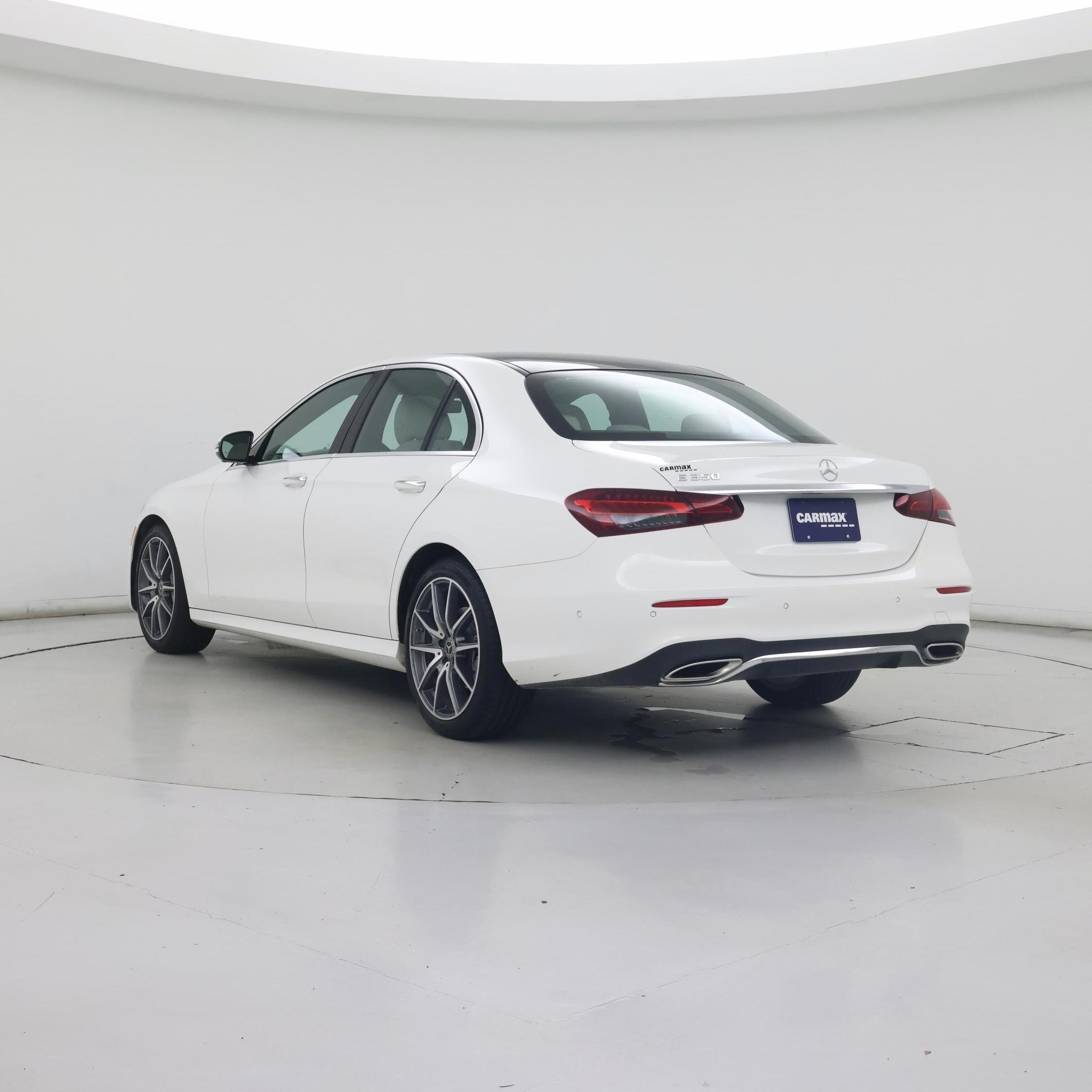 Thumbnail: 2023 Mercedes-Benz E-Class - 2