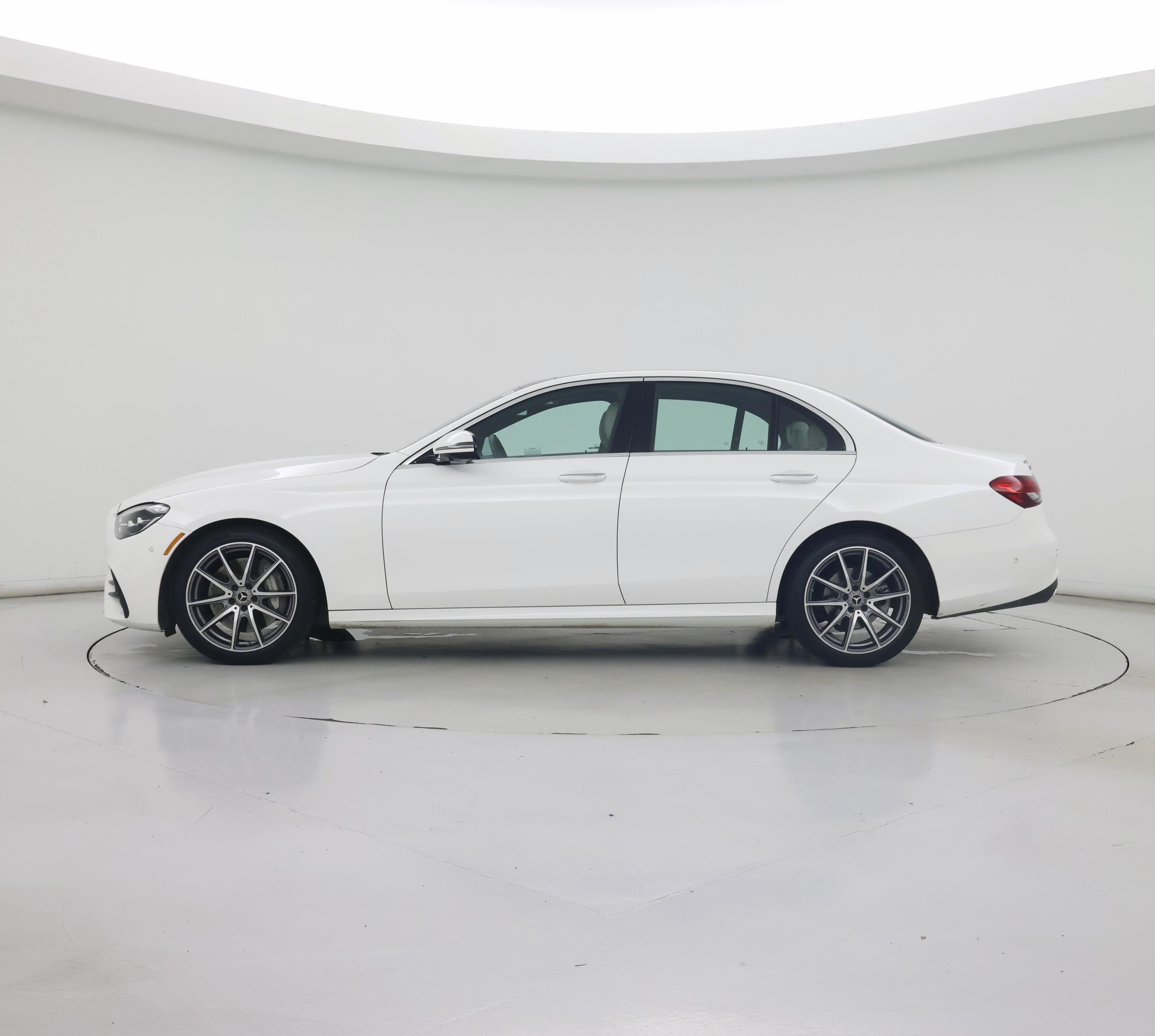 Thumbnail: 2023 Mercedes-Benz E-Class - 3