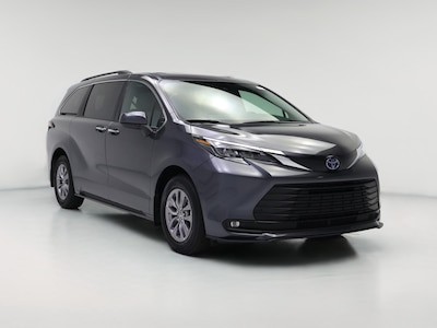 2025 Toyota Sienna XLE
