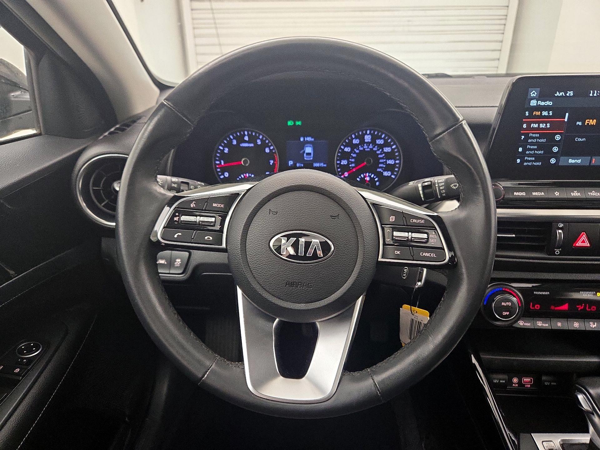 Thumbnail: 2019 Kia Forte - 10