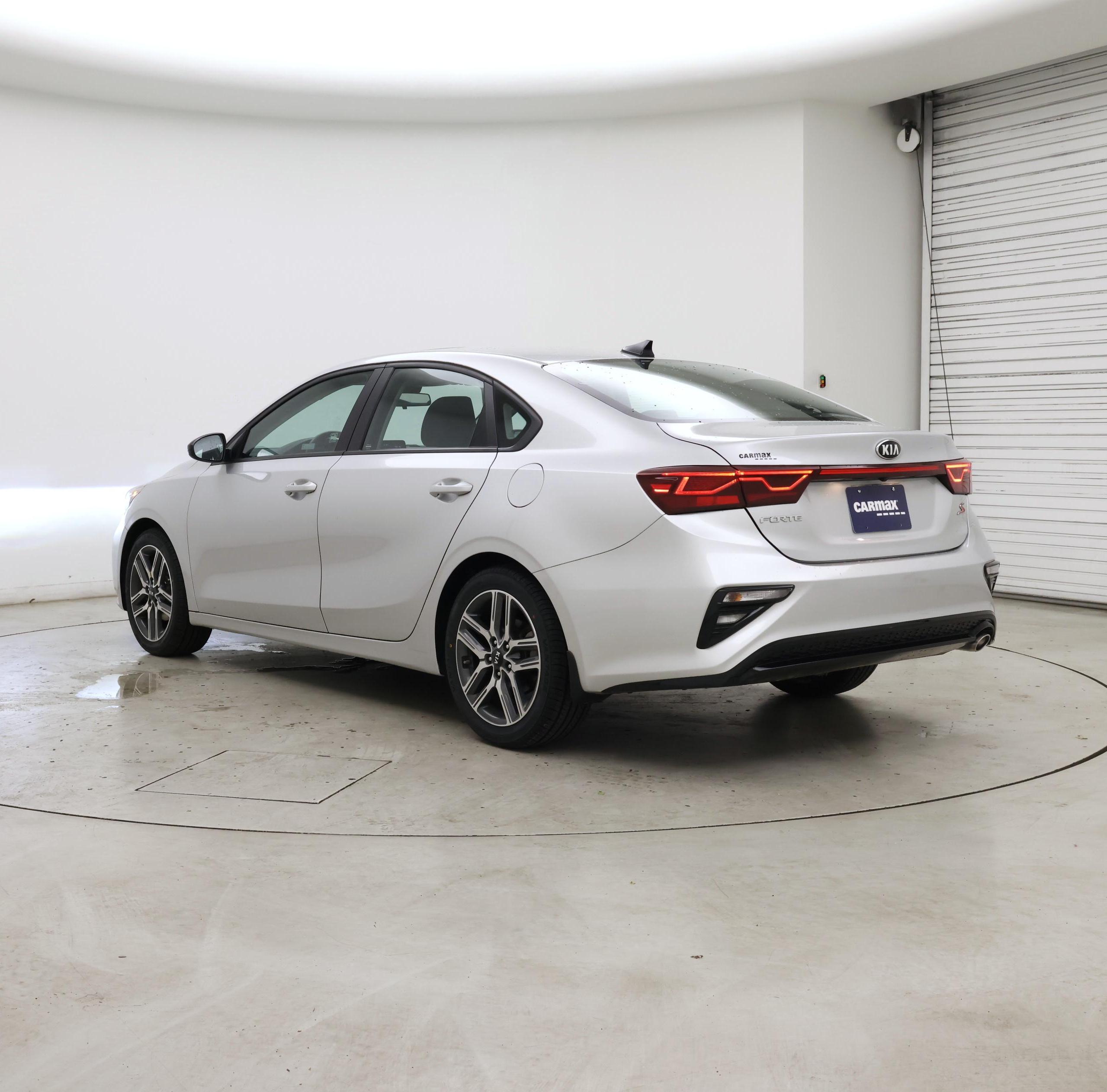 Thumbnail: 2019 Kia Forte - 2