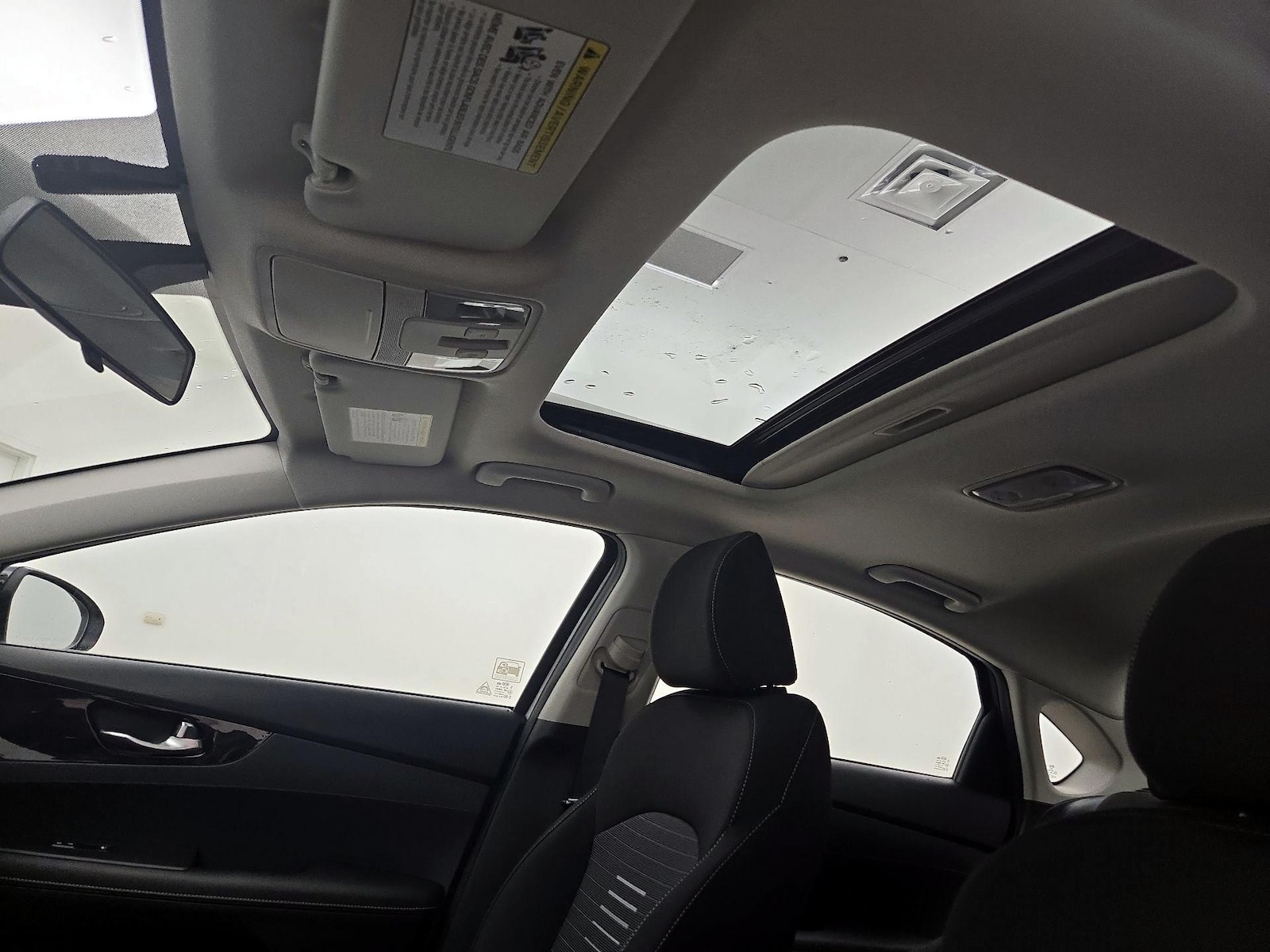 2019 Kia FORTE S - Photo 20