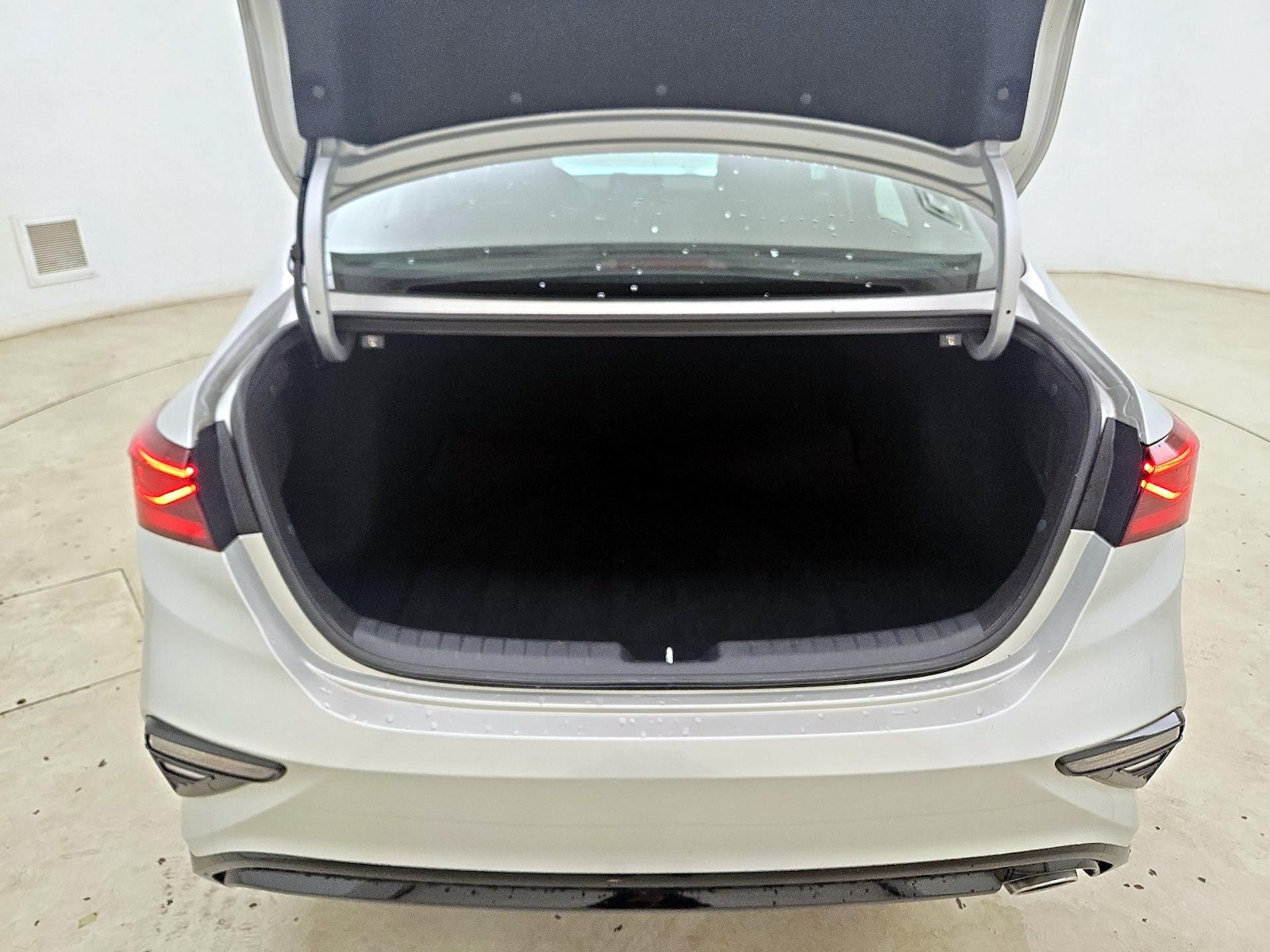 2019 Kia FORTE S - Photo 22