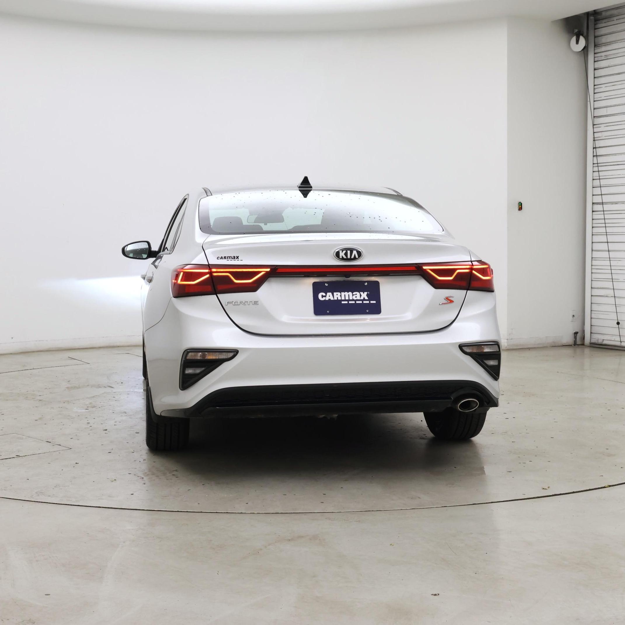 Thumbnail: 2019 Kia Forte - 6