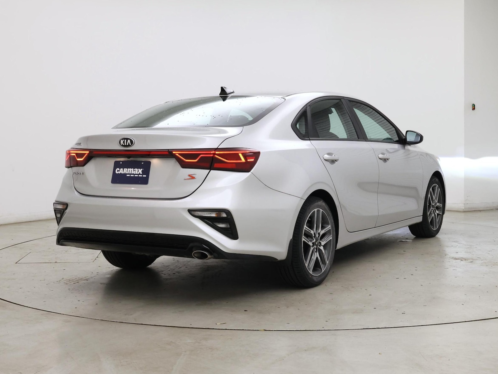 2019 Kia FORTE S - Photo 9