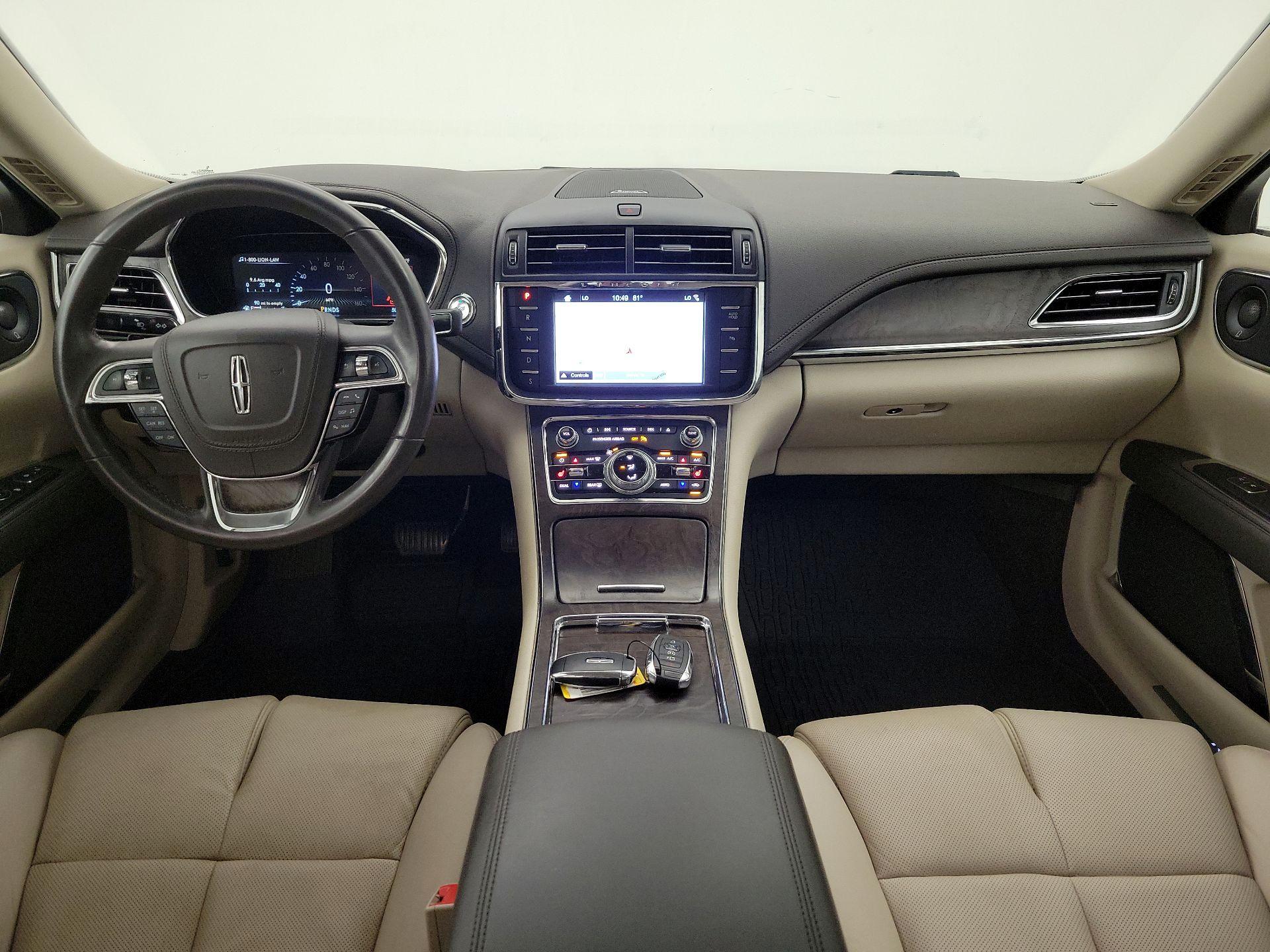 Thumbnail: 2017 Lincoln Continental - 9