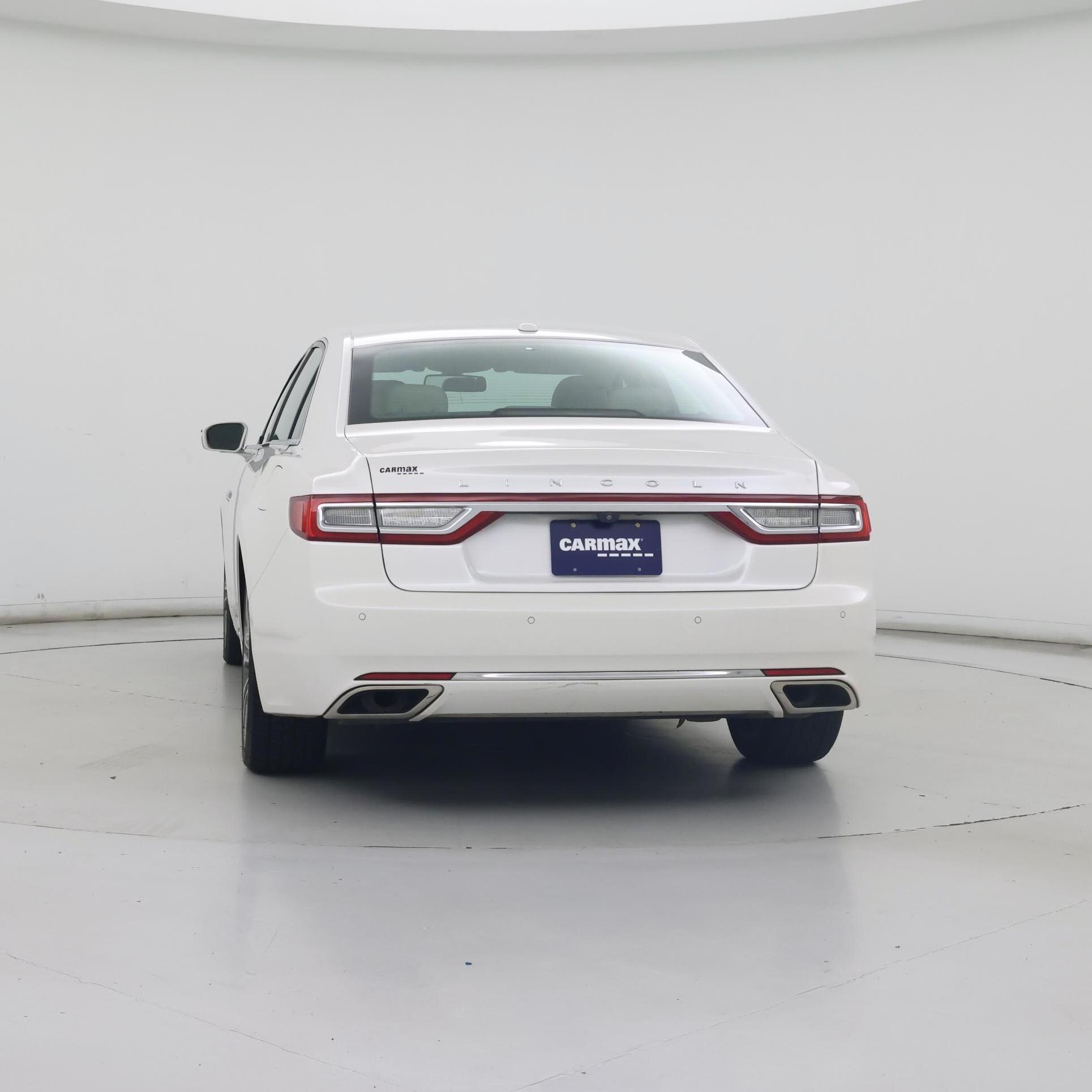 Thumbnail: 2017 Lincoln Continental - 6