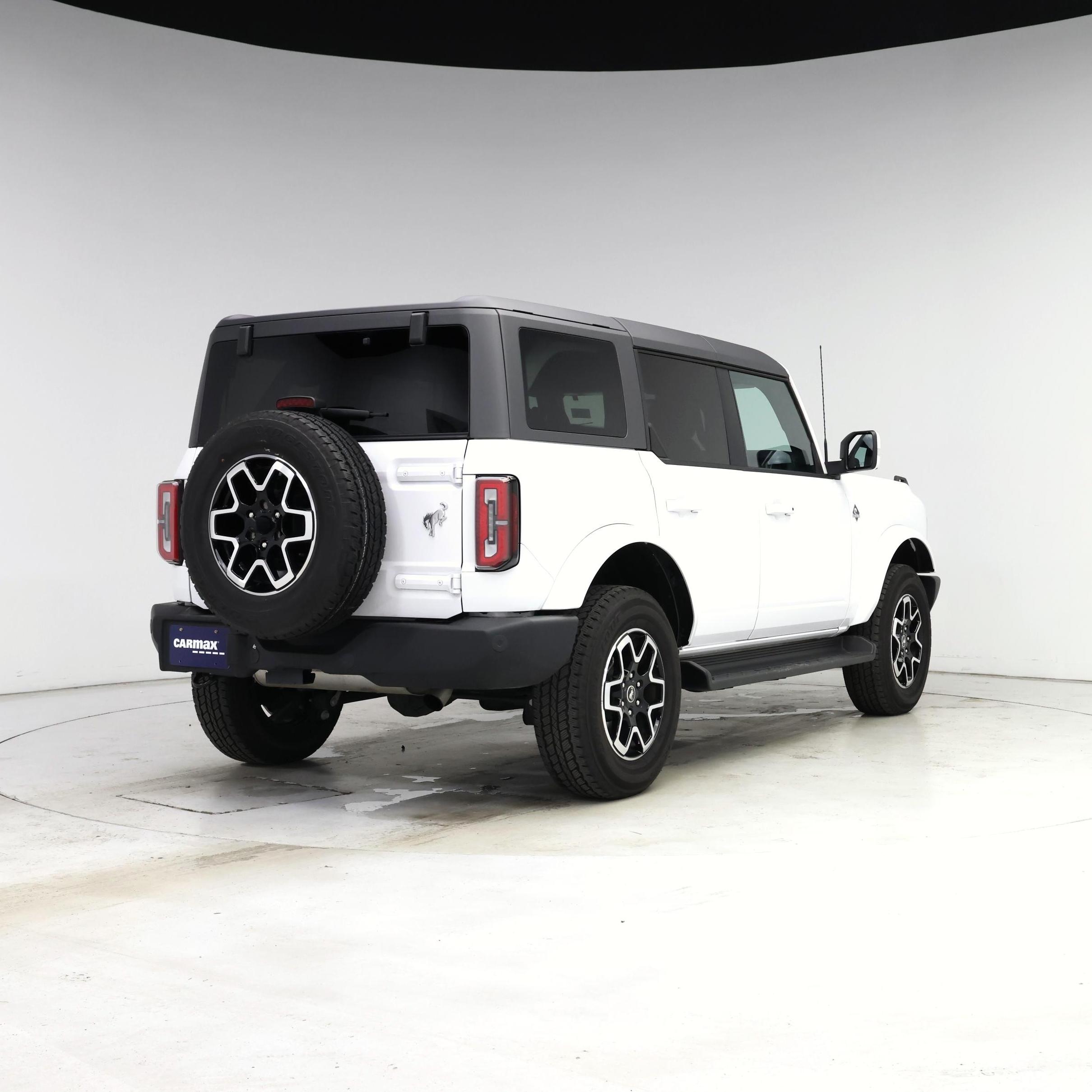 Thumbnail: 2025 Ford Bronco - 8