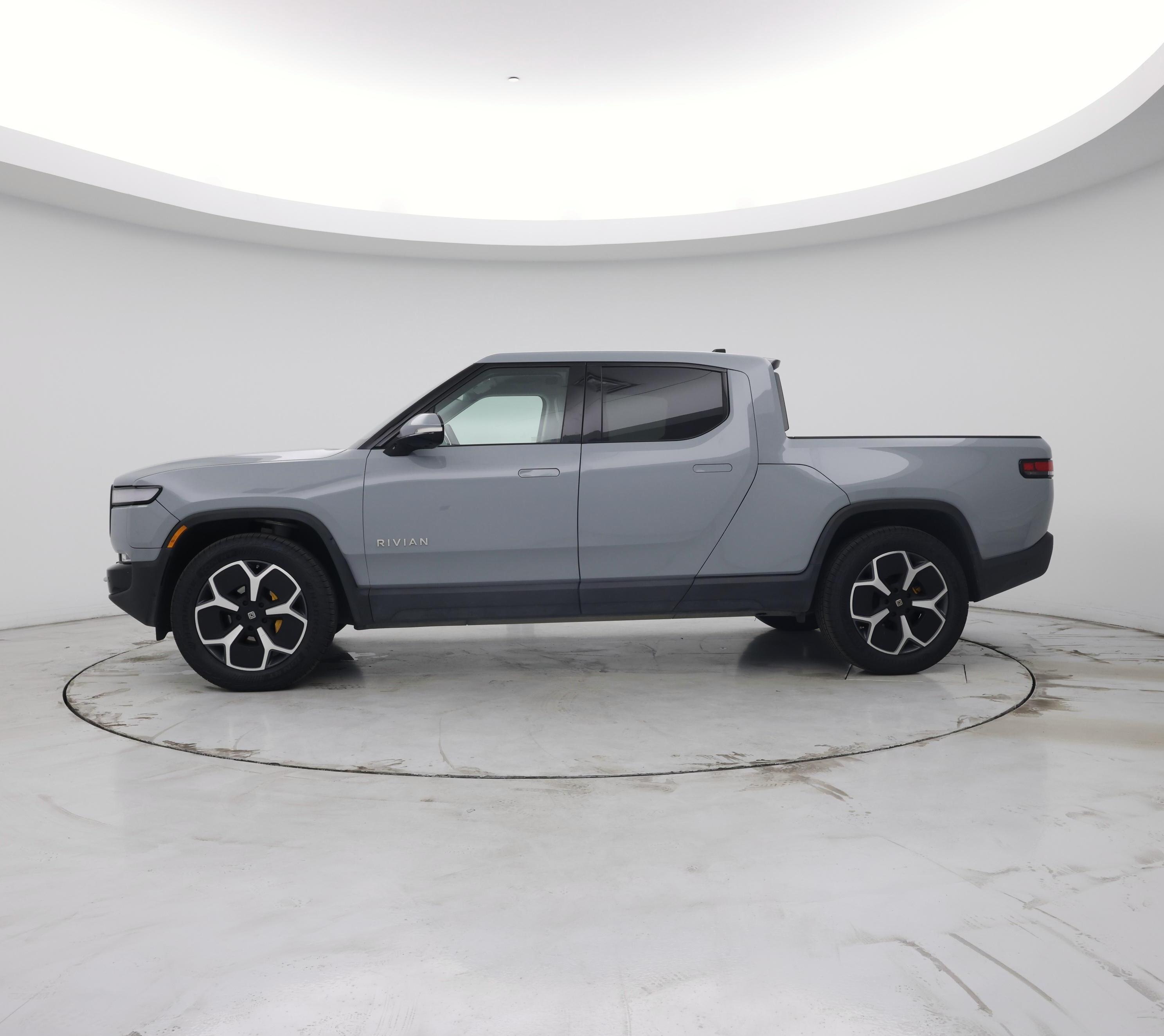 Thumbnail: 2022 Rivian R1T - 3