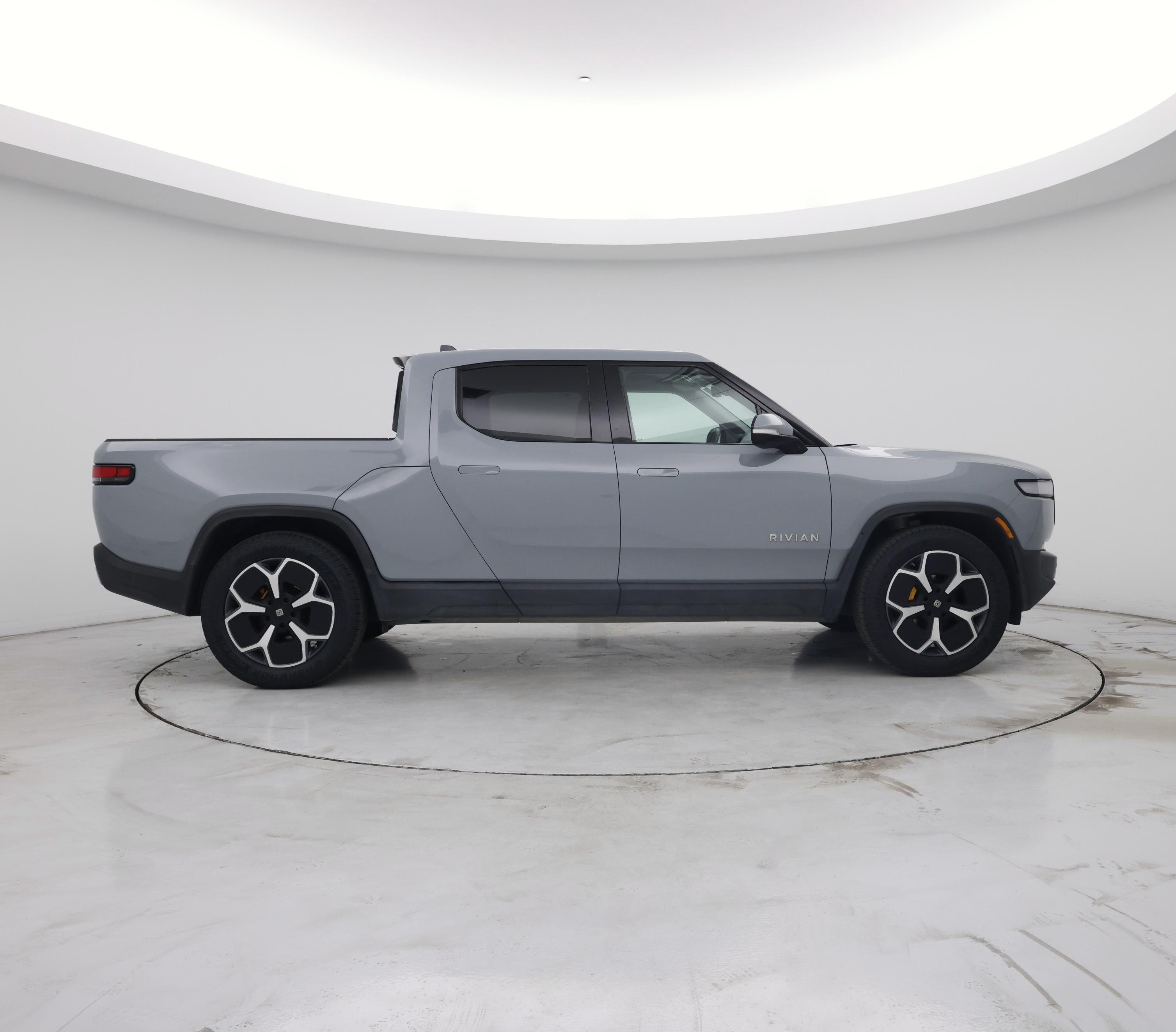 Thumbnail: 2022 Rivian R1T - 7