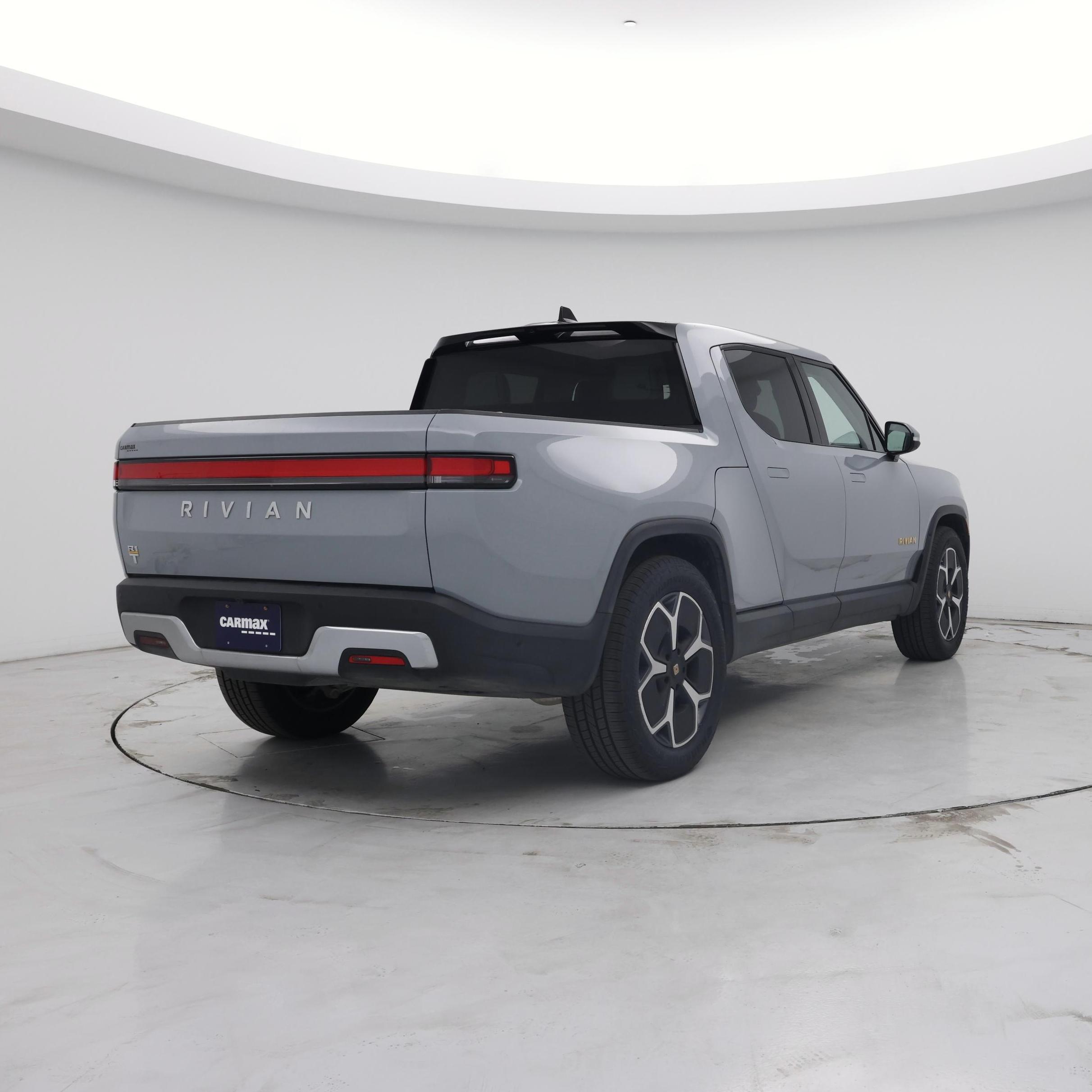 Thumbnail: 2022 Rivian R1T - 8