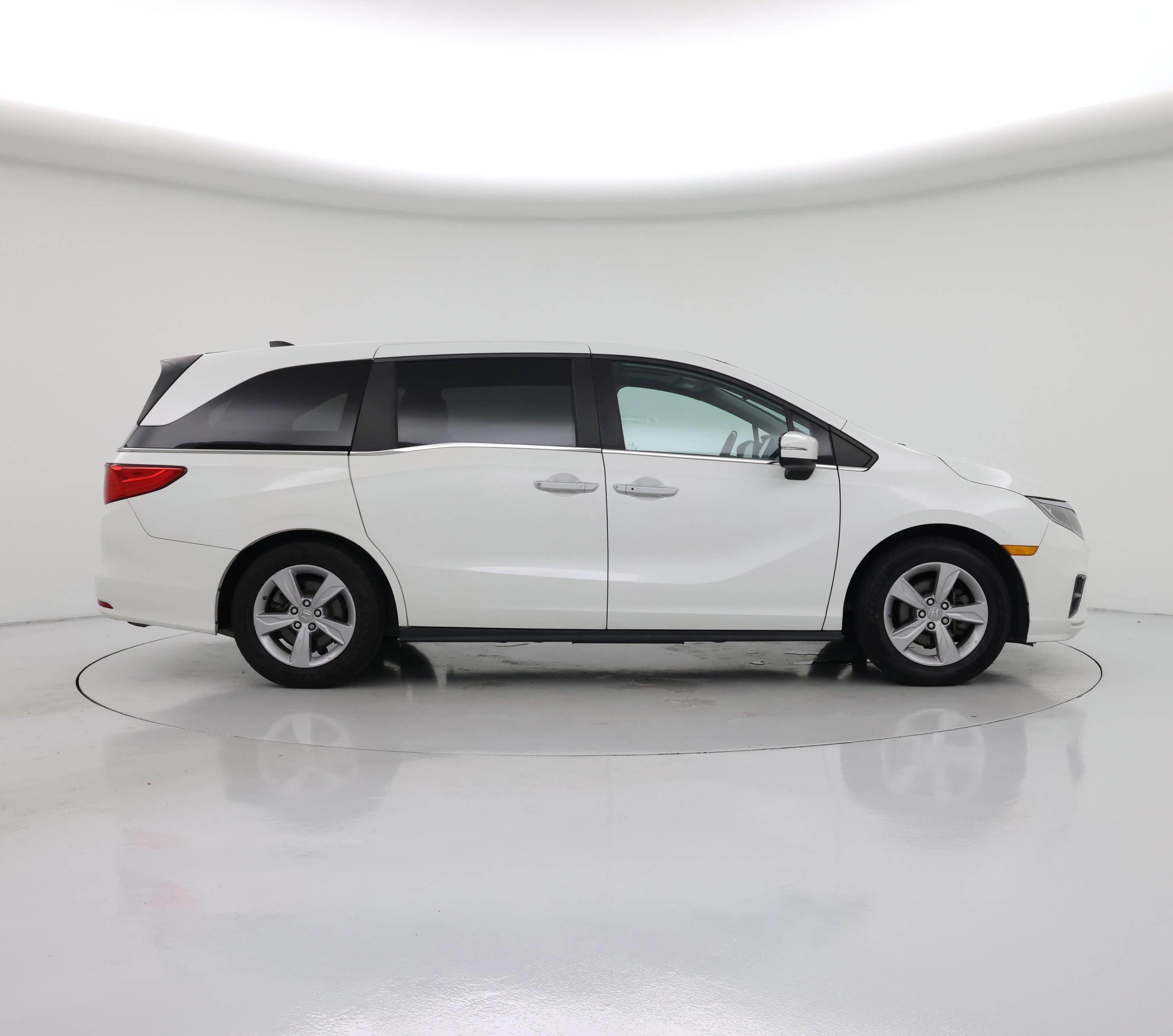 Thumbnail: 2020 Honda Odyssey - 7