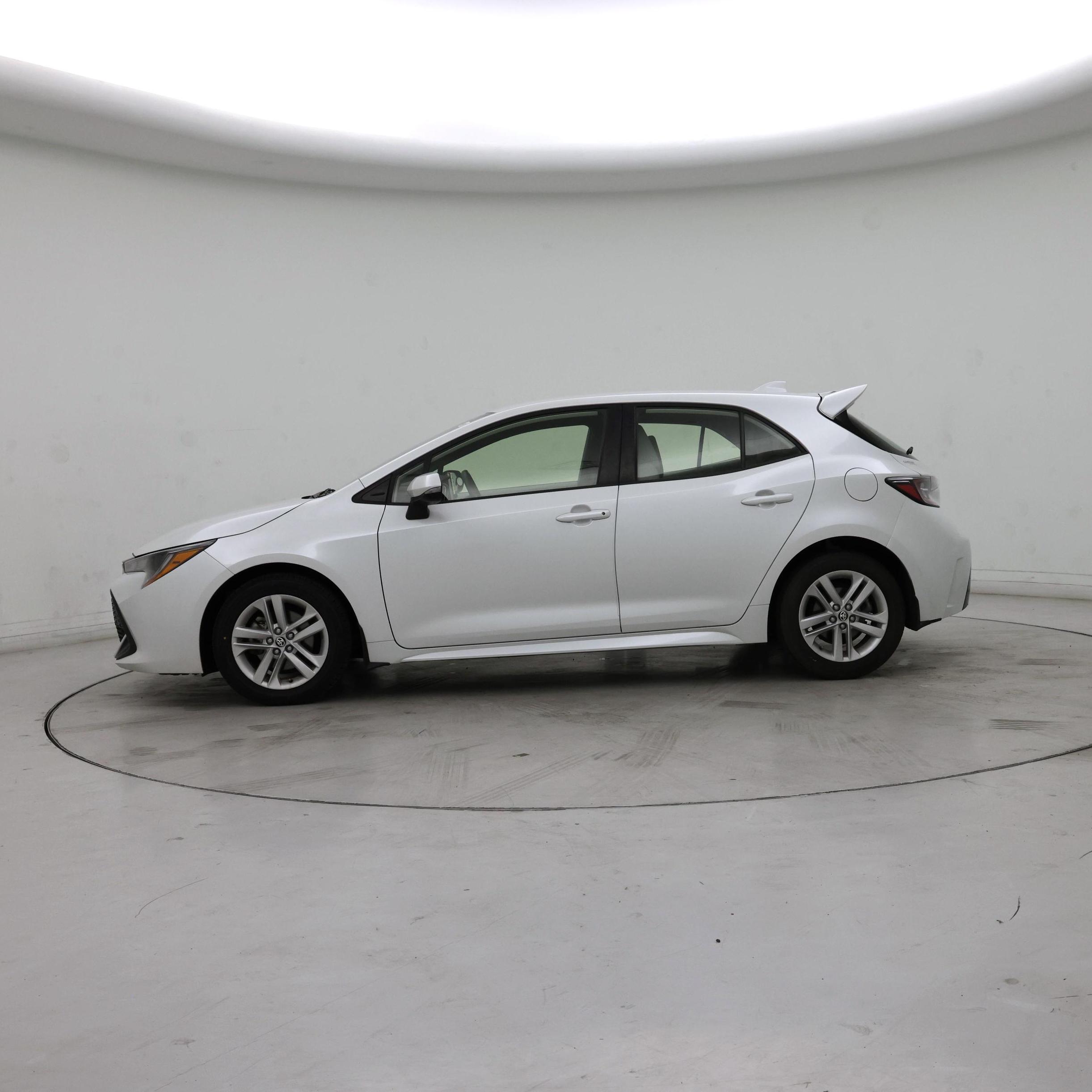 Thumbnail: 2022 Toyota Corolla - 3