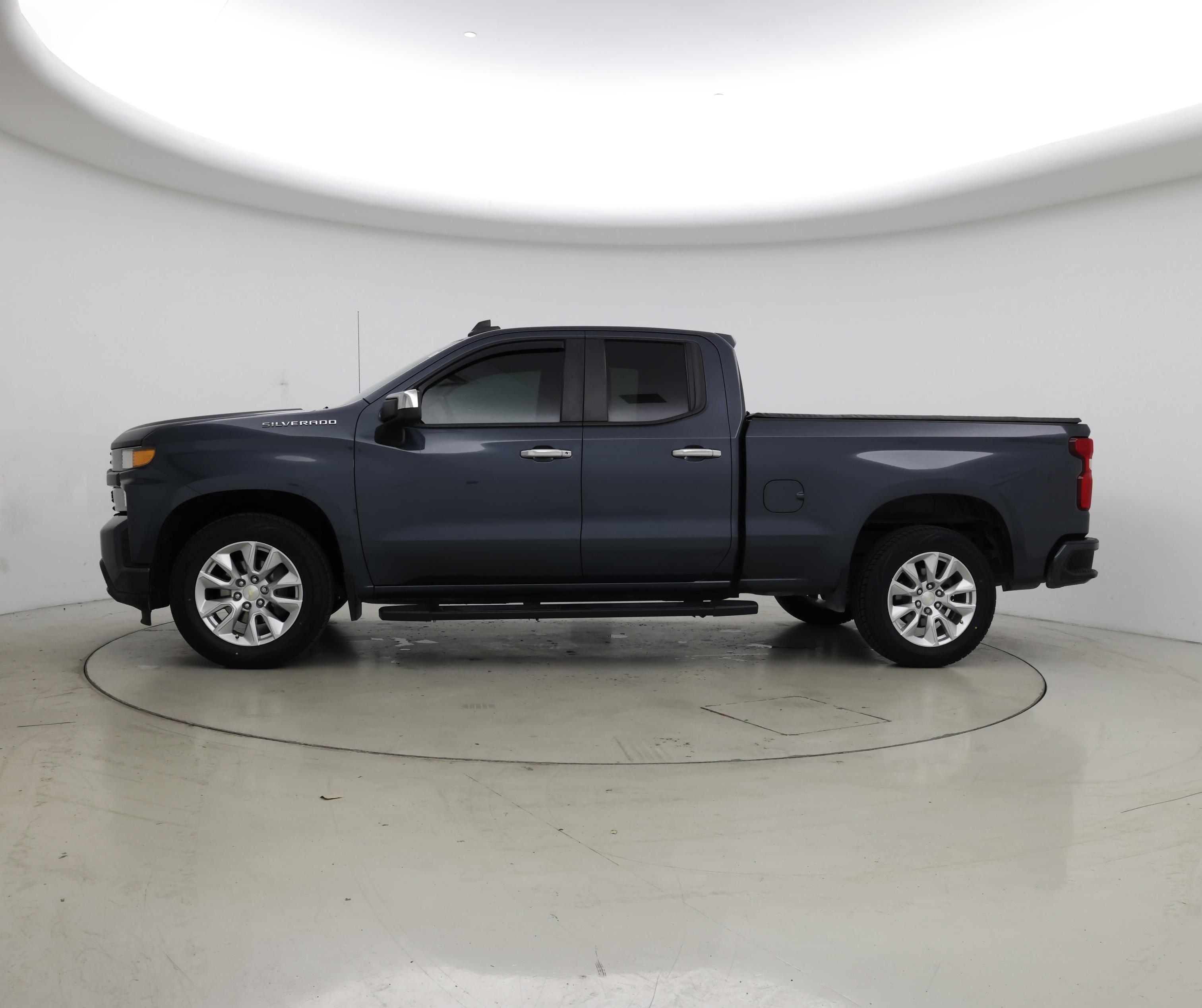 Thumbnail: 2021 Chevrolet Silverado 1500 - 3