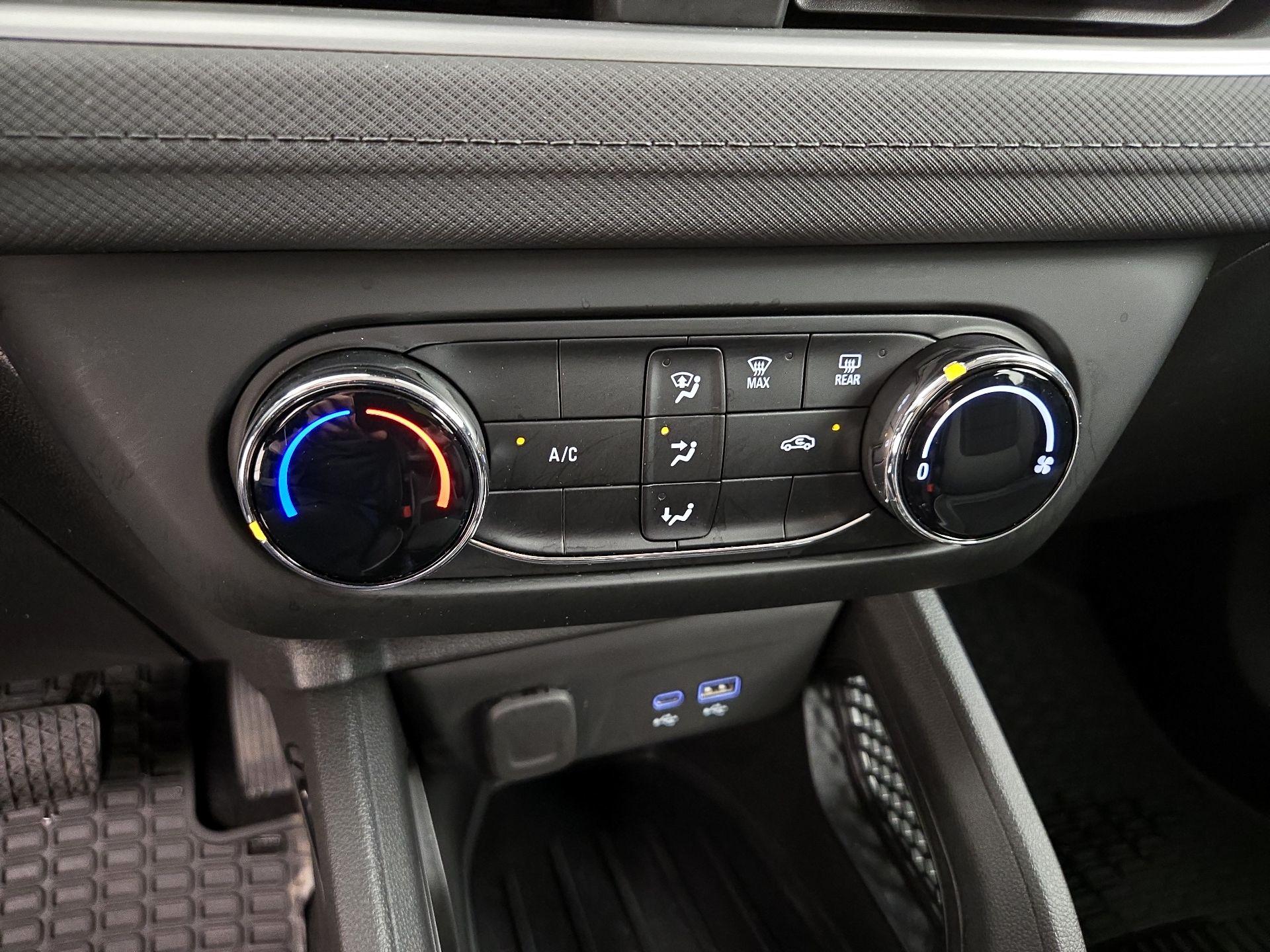 Thumbnail: 2024 Chevrolet TrailBlazer - 16