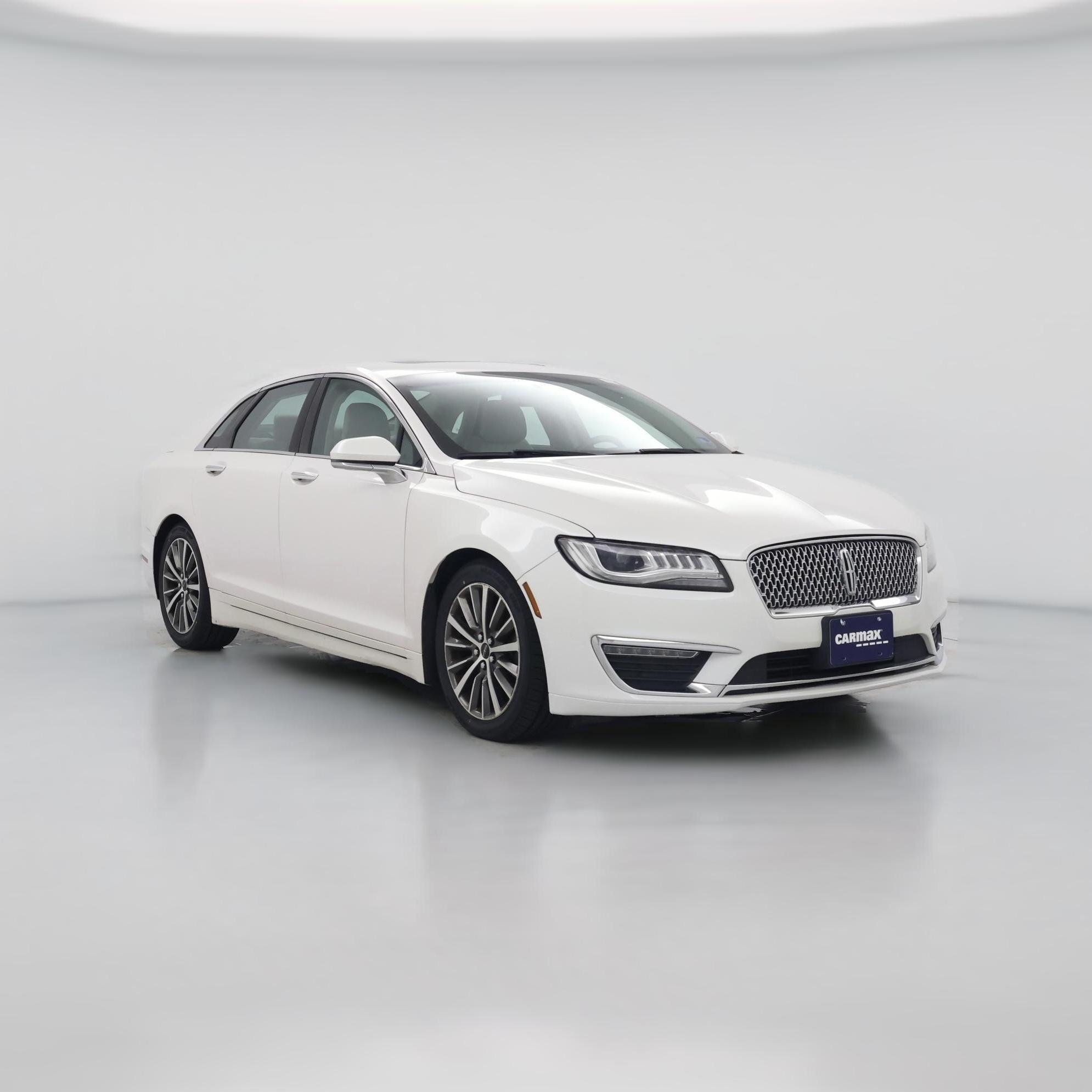 Thumbnail: 2017 Lincoln MKZ - 1