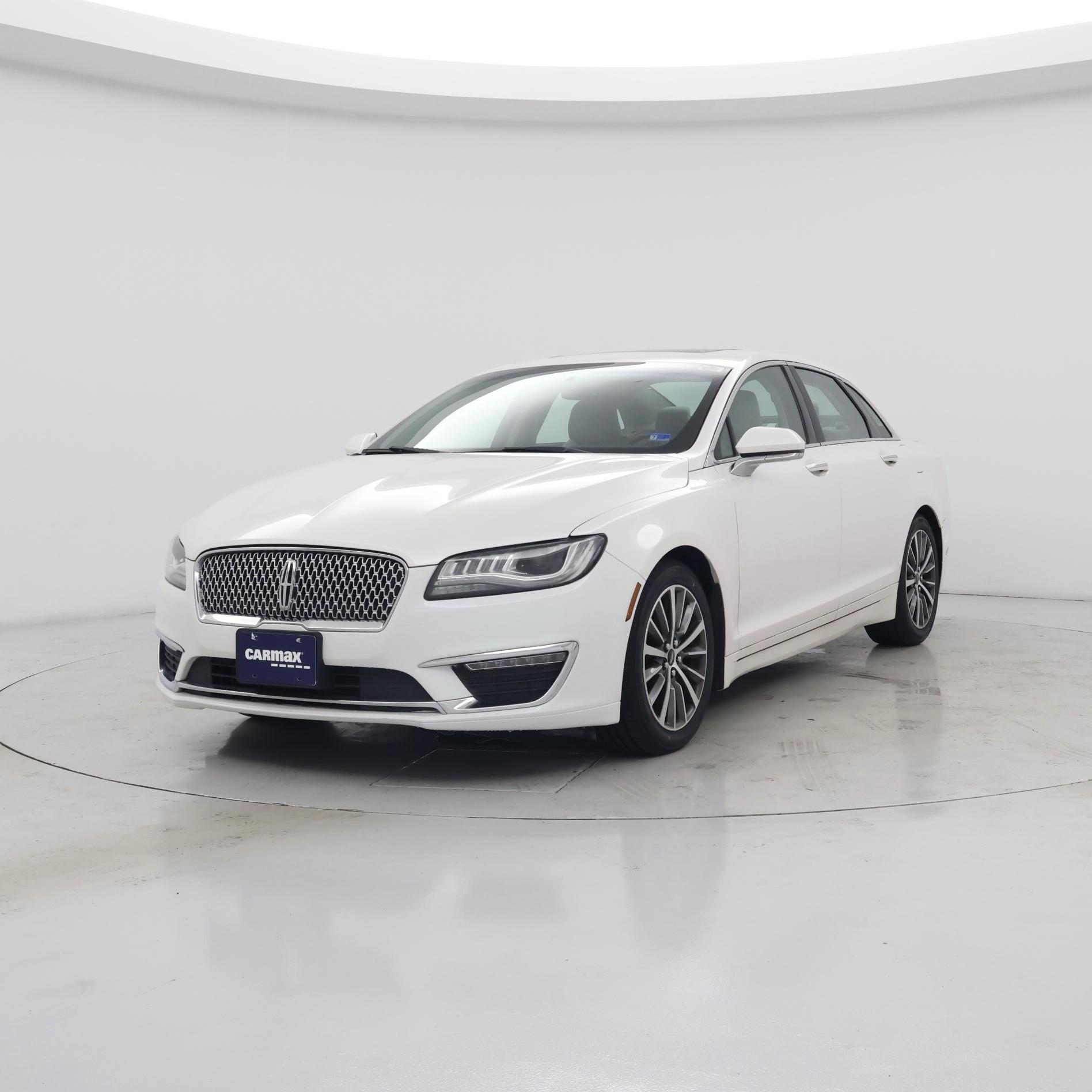Thumbnail: 2017 Lincoln MKZ - 4