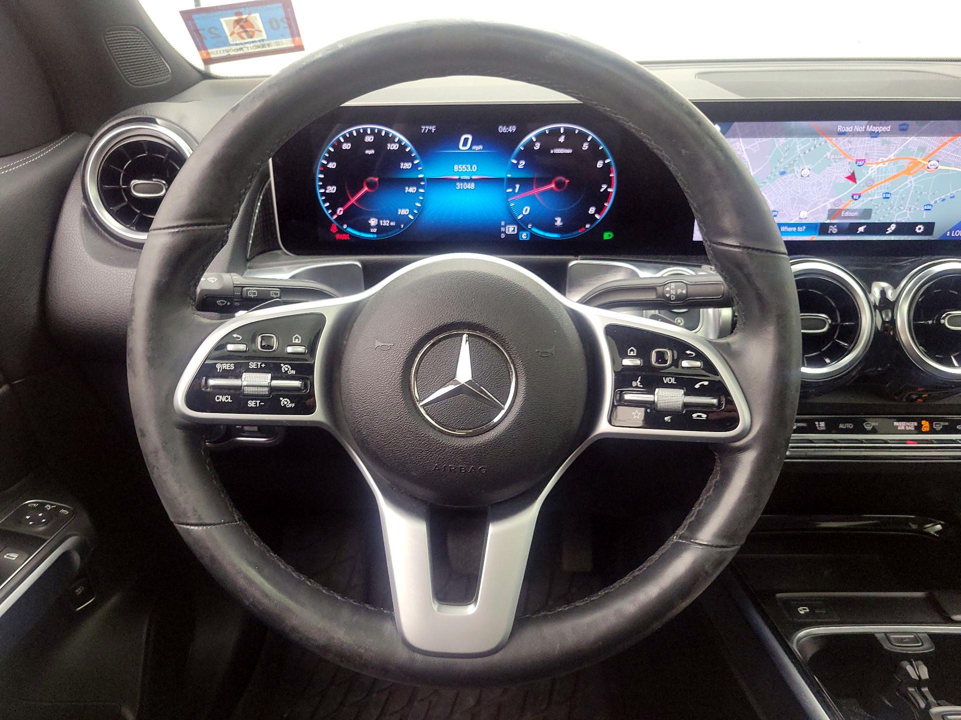 Thumbnail: 2020 Mercedes-Benz GLB - 10