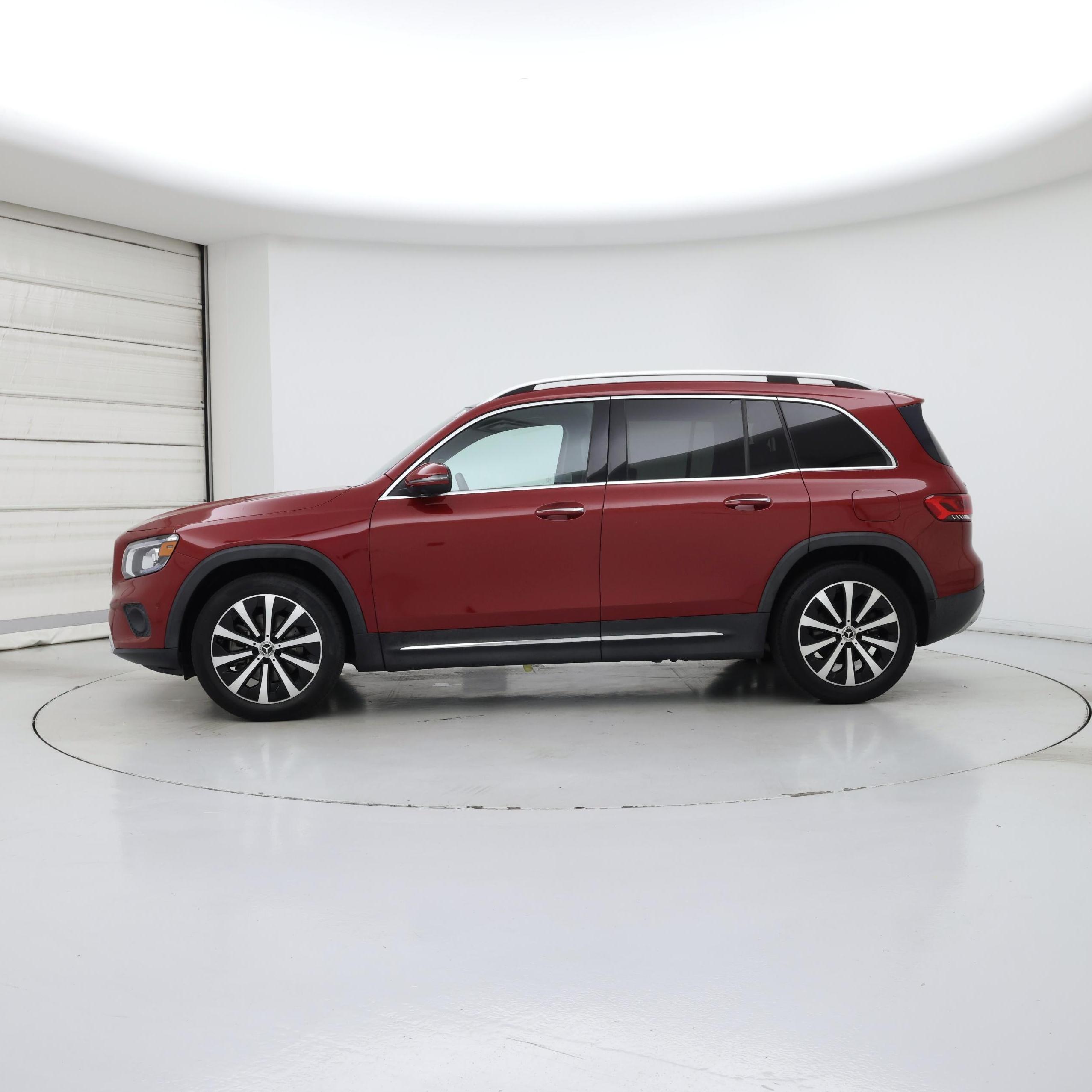 Thumbnail: 2020 Mercedes-Benz GLB - 3