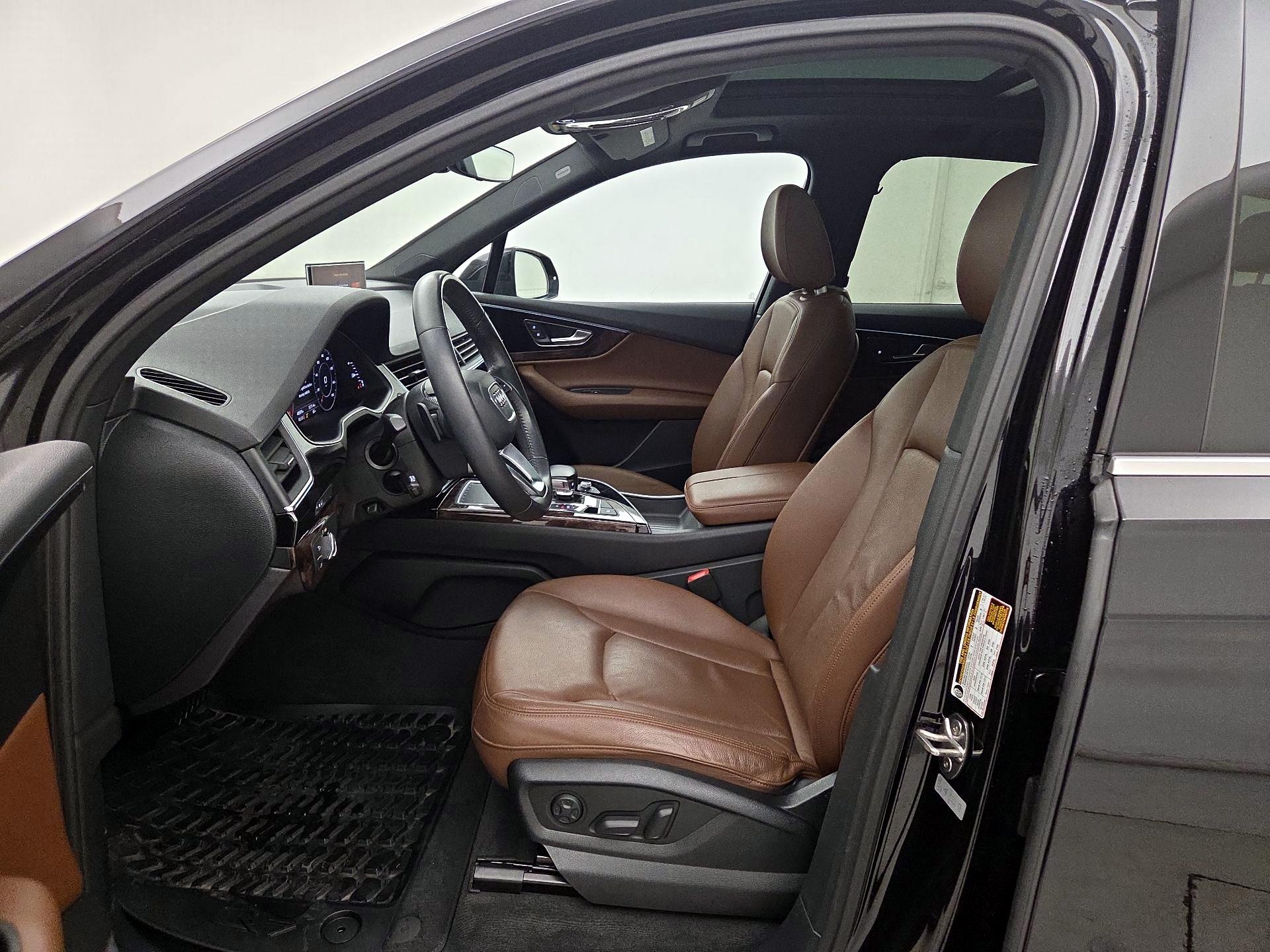 Thumbnail: 2017 Audi Q7 - 11
